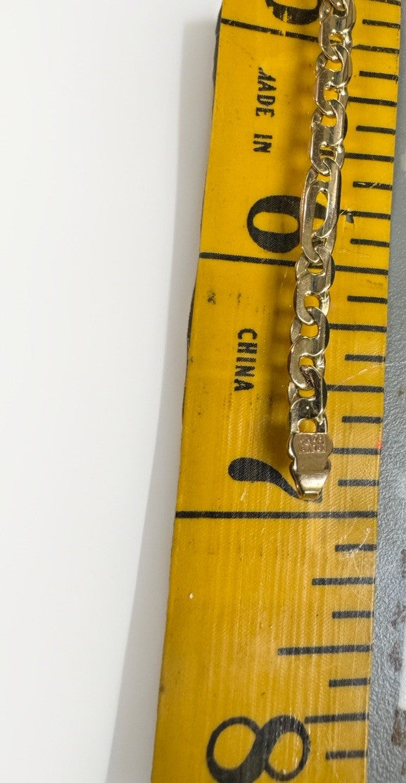 14K Yellow Gold Figaro Chain Bracelet 6.75in 3.85mm 5.9 Grams Italy Heart Emblem