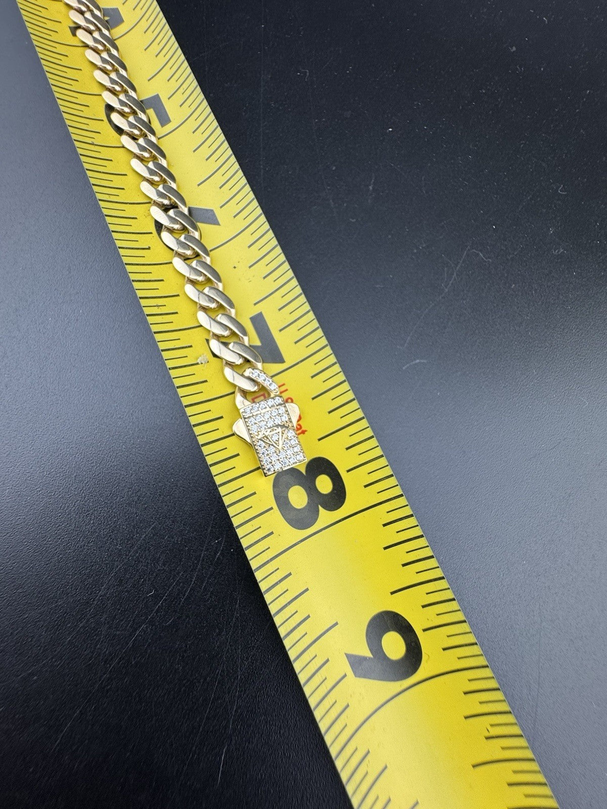 Pulsera cubana de oro de 14K Miami 7.5in 6.70mm 9.6G con emblema de circonita cúbica, cierre de seguridad con pulsador