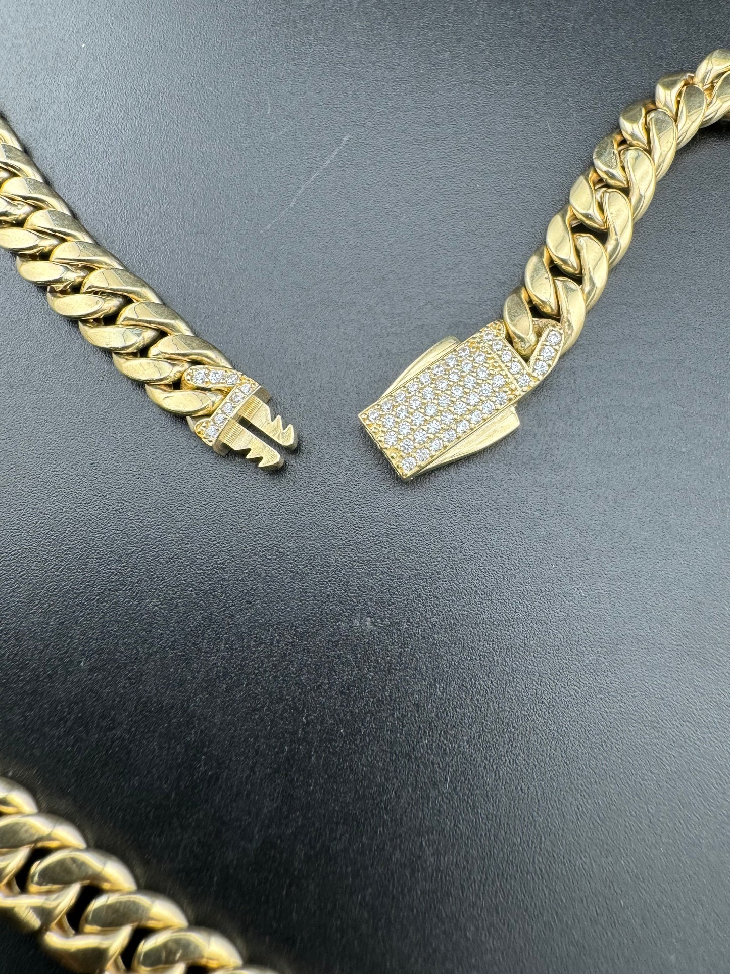 14K Yellow Gold 17.9 Grams Miami Cuban Link Chain 7.59mm Necklace W CZ 18.50in