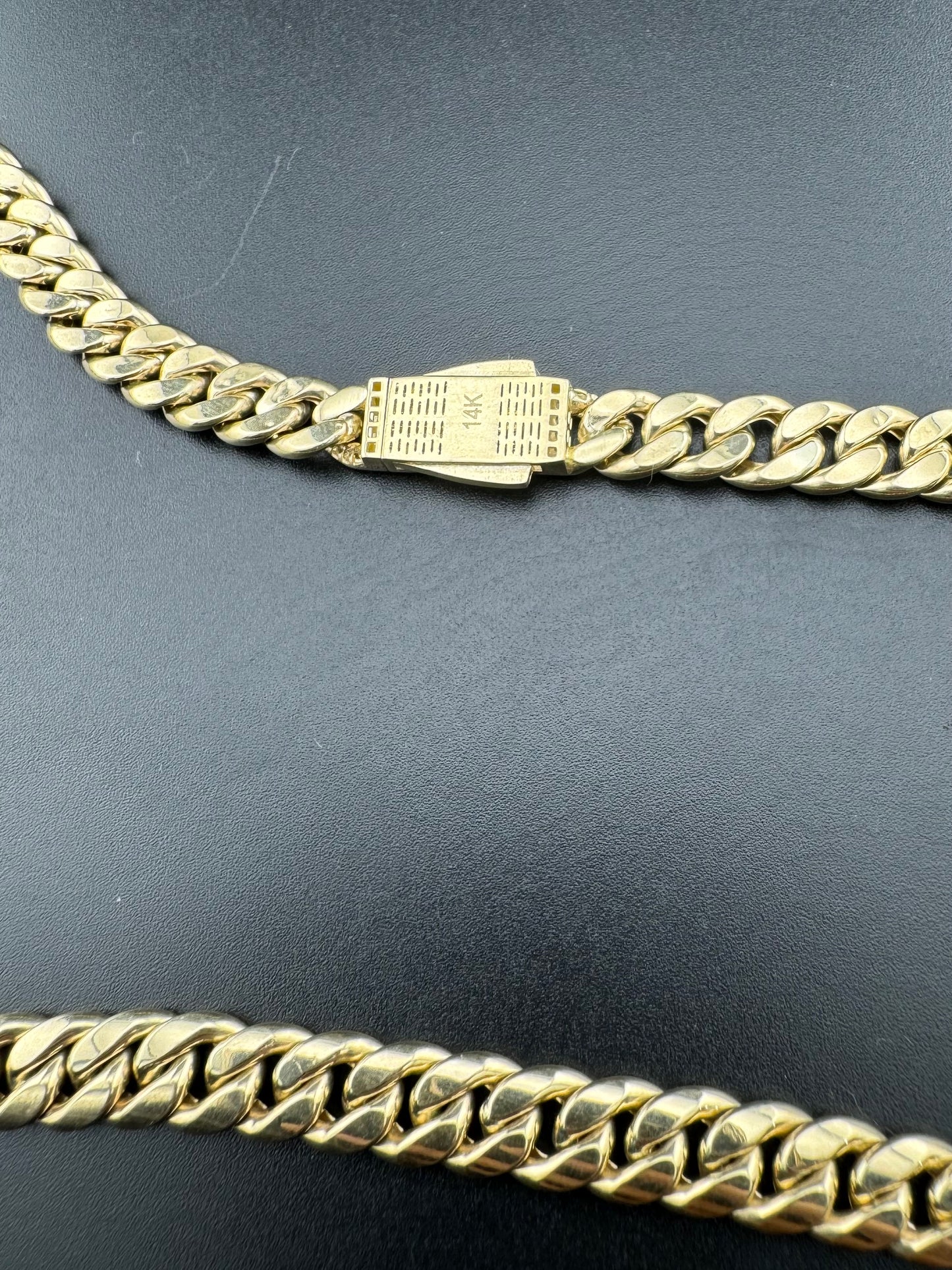 14K Yellow Gold 17.9 Grams Miami Cuban Link Chain 7.59mm Necklace W CZ 18.50in