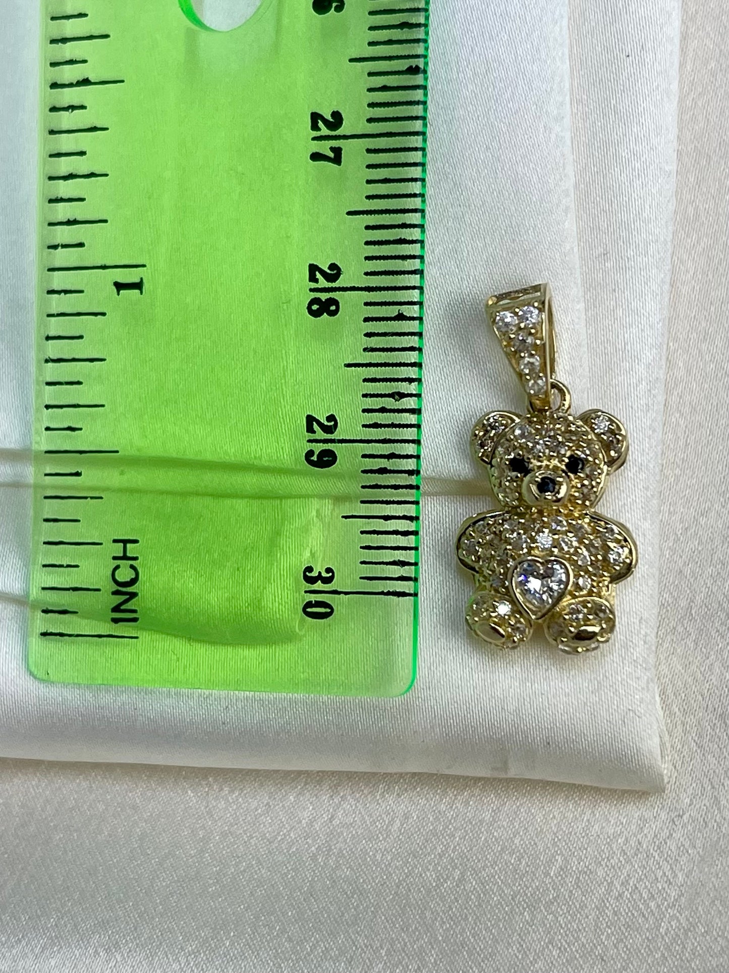 Beltran Jewelry - Colgante con forma de corazón de circonita cúbica de oro de 14 quilates, 0.945 x 0.433 in