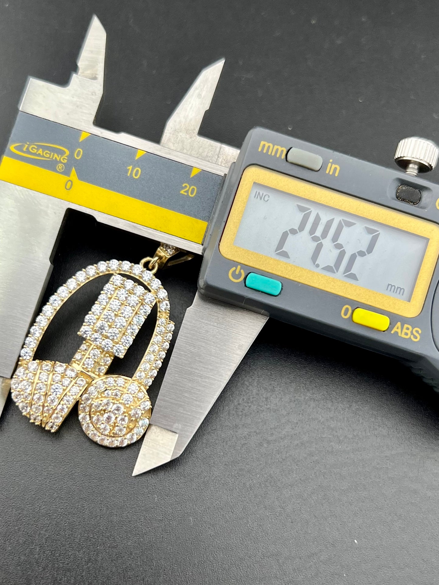 14k Gold CZ Diamond Microphone and Headphones Pendant - 7g