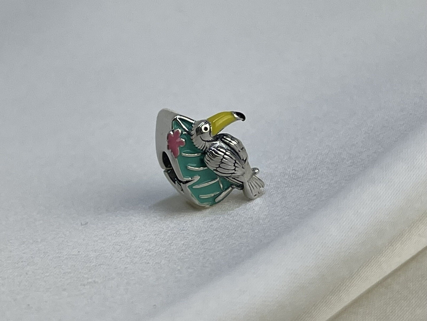 Sterling Silver 925 Enamel Vibrant Jungle Toucan Bird On Flower Tropical Charm