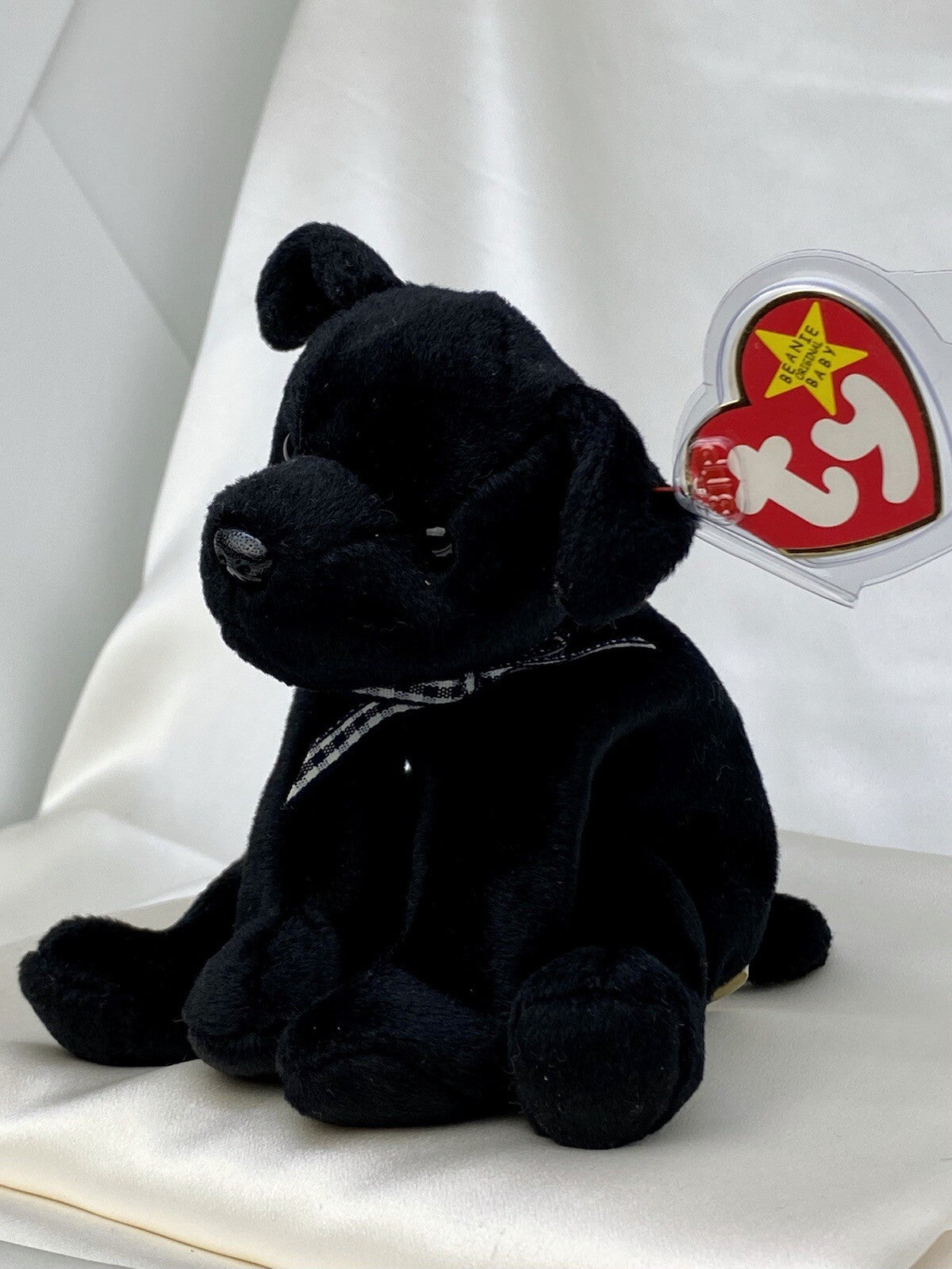 Rare Retired Ty Beanie Baby Luke The Dog 1998 Mint P.E. Pellets With Errors