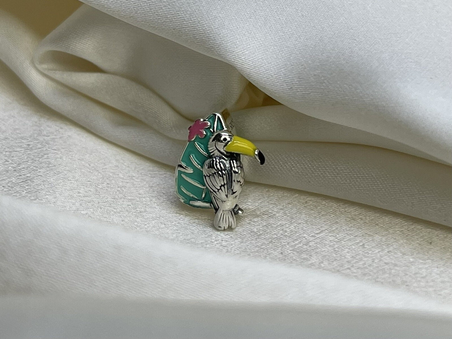 Sterling Silver 925 Enamel Vibrant Jungle Toucan Bird On Flower Tropical Charm