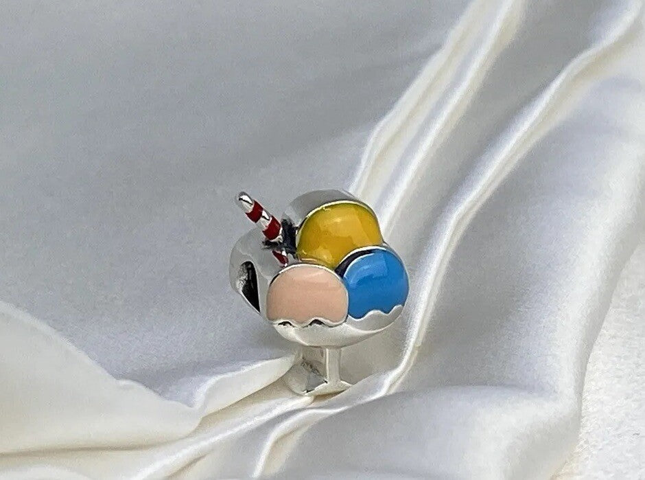 Colgante Cuchara de Helado con Esmalte Rosa Amarillo Azul Europeo de Plata de Ley 925
