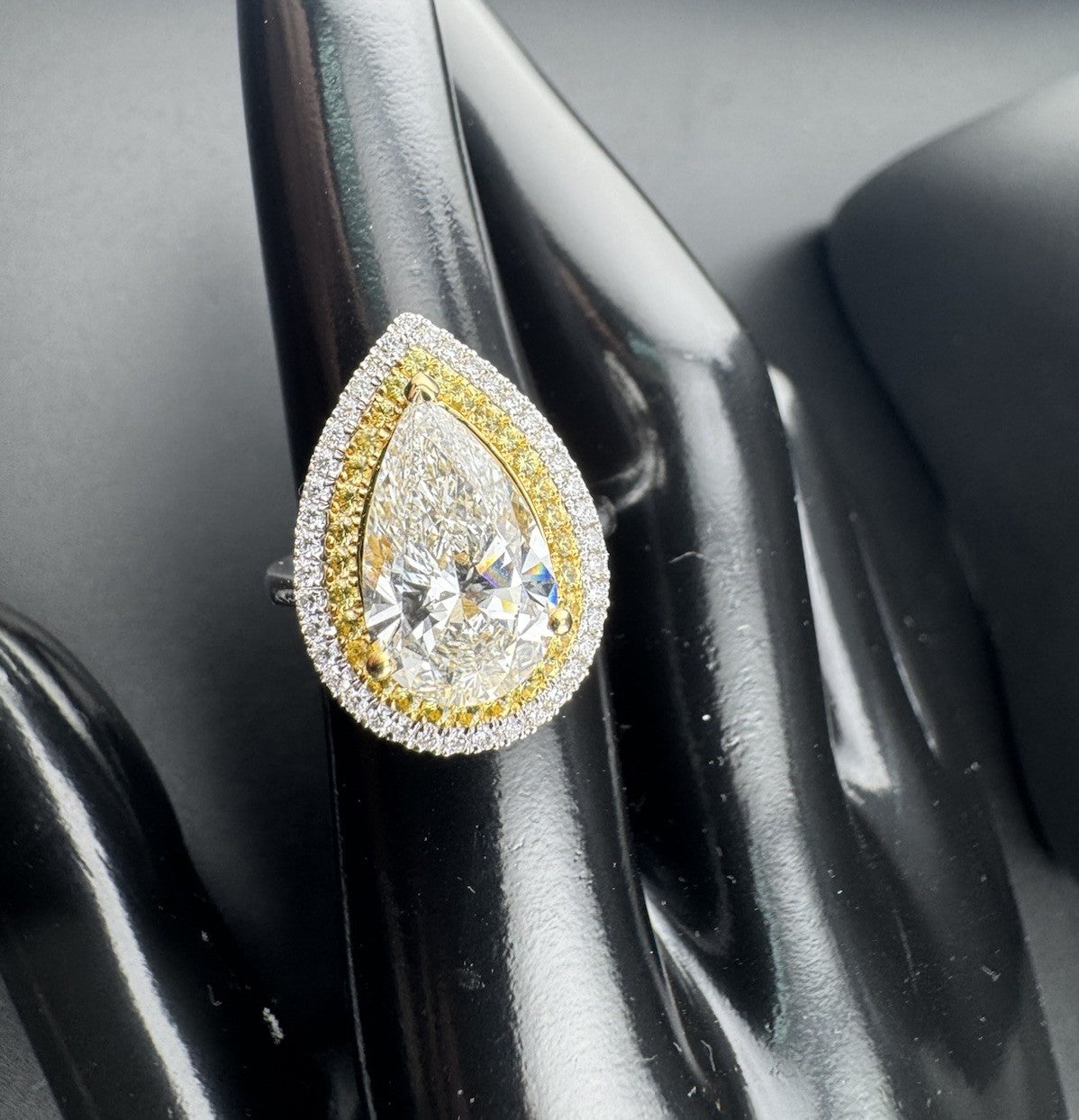 18K White Gold Large Pear Lab Diamond Ring 21mm 15x9m Pave Yellow & Clear Sz4.75