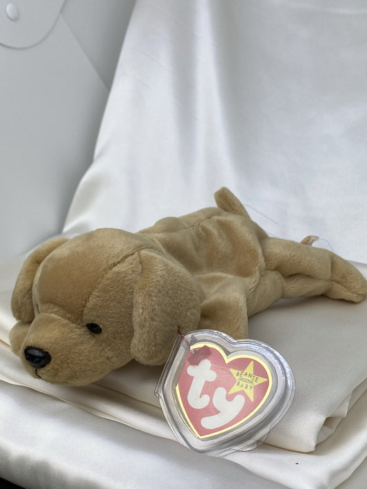 Rare Retired Ty Beanie Baby Fetch The Dog 1997-1998 Mint P.E. W Multiple Errors