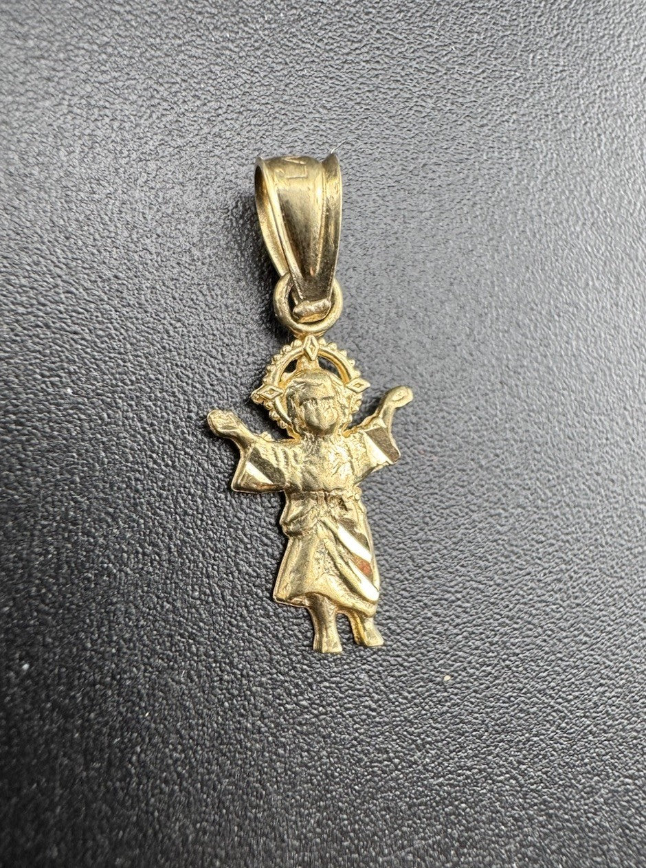 Colgante de 14 quilates de oro amarillo Divino Niño Jesús de 7.86x17.64mm Religioso