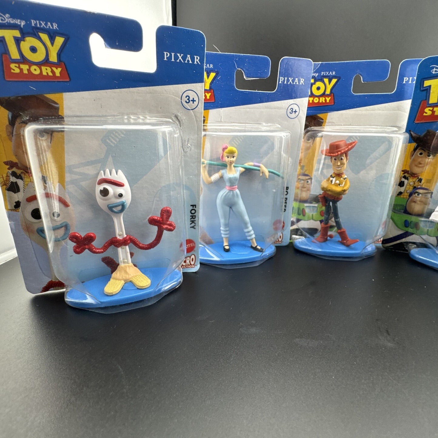 Disney Pixar Toy Story Woody y la pandilla, set de 5 minifiguras de colección, NUEVO
