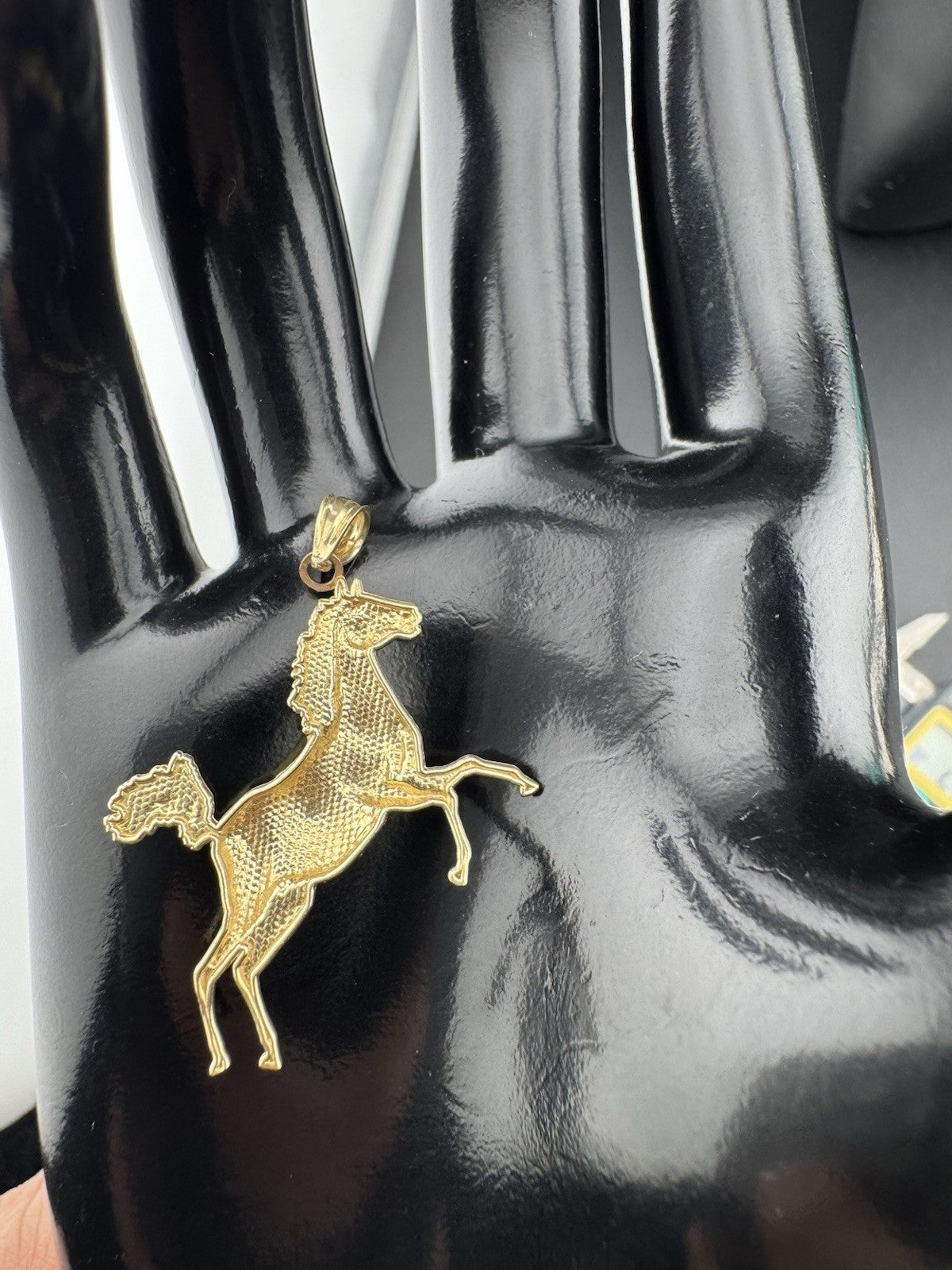 14K Yellow Gold 3D Running Horse Pendant 24.86x25.11mm 2.3 Grams Charm Elegant