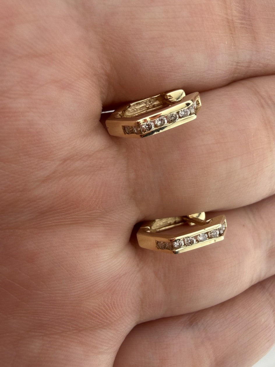 14K Yellow Gold Diamond Geometric Huggie Earrings 2.25 Grams Hinged 13.26x2.47mm
