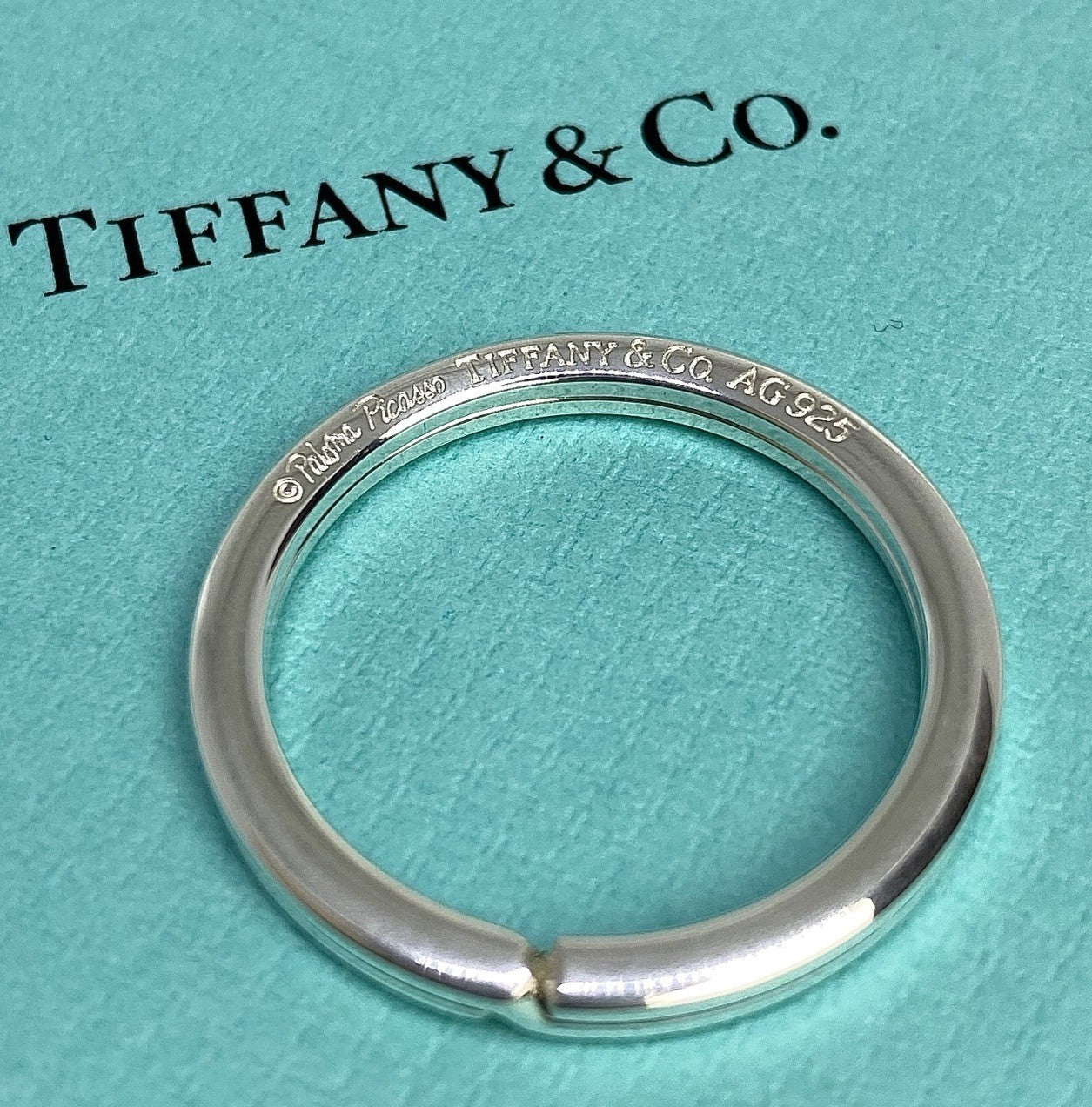 Tiffany & Co. Silver Paloma Picasso Circle Key Ring Starter Base Keychain