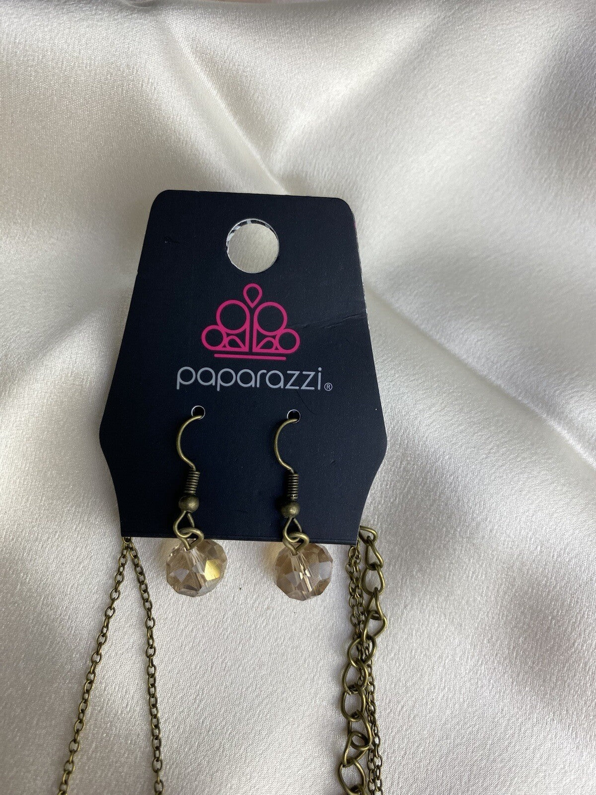 Conjunto de joyas Paparazzi de 4 piezas Celestial Chapter, Sheen Season y Effulgent Era