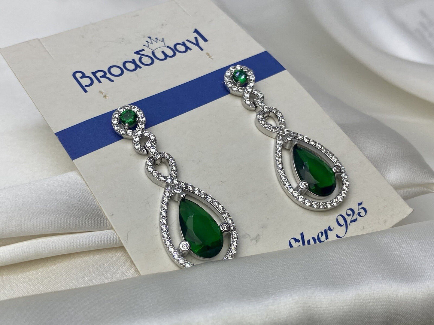 Broadway 1 Sterling Silver 925 16x43mm Green Drop Dangle Earrings Cubic Zirconia