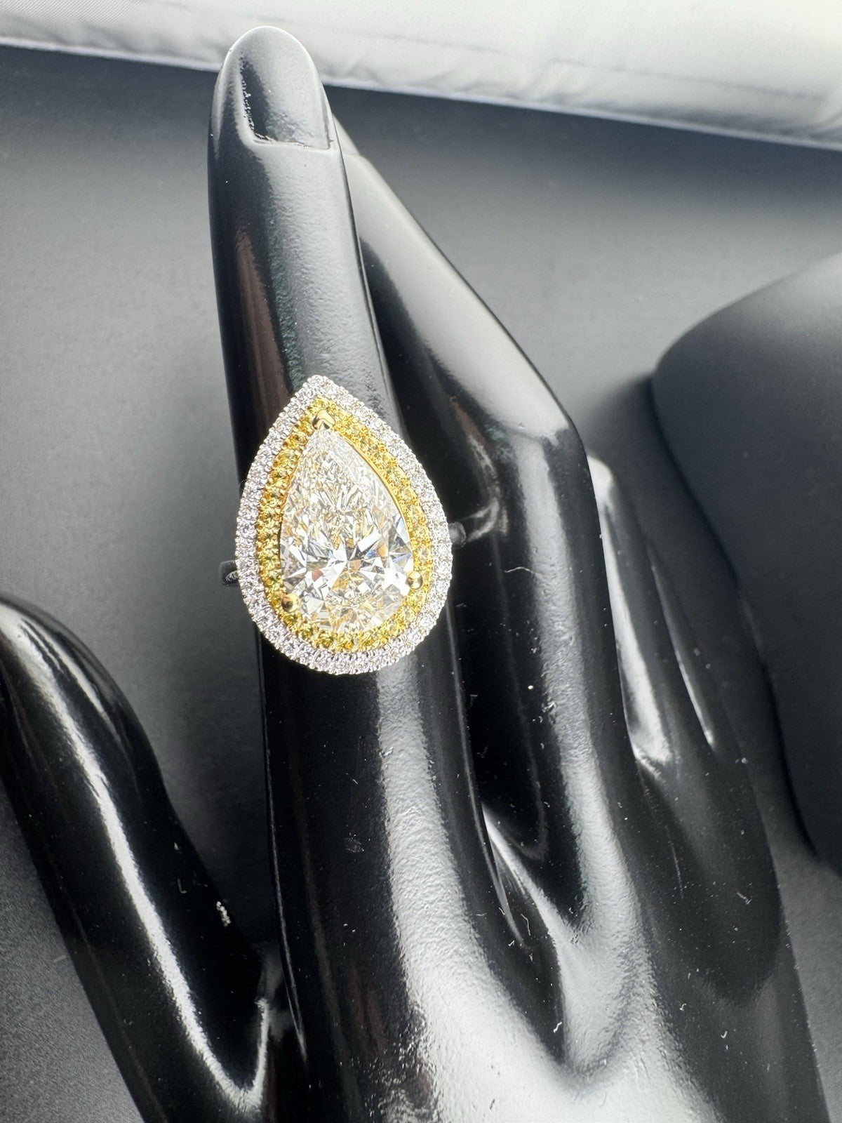 18K White Gold Large Pear Lab Diamond Ring 21mm 15x9m Pave Yellow & Clear Sz4.75
