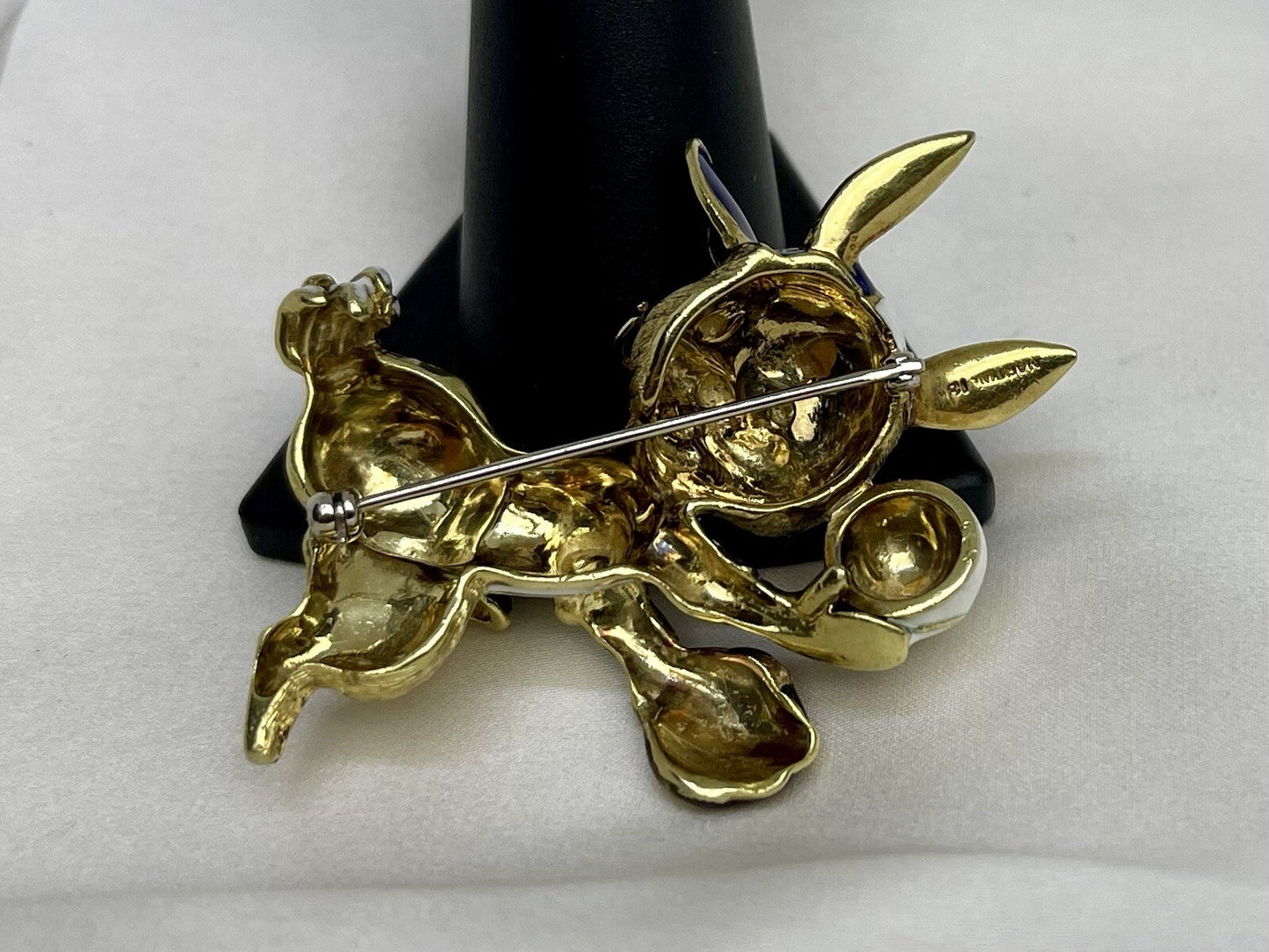 Martine Vintage 18k Gold Enamel Rabbit Baseball Pin XL Brooch 30.3 Grams 53x41mm