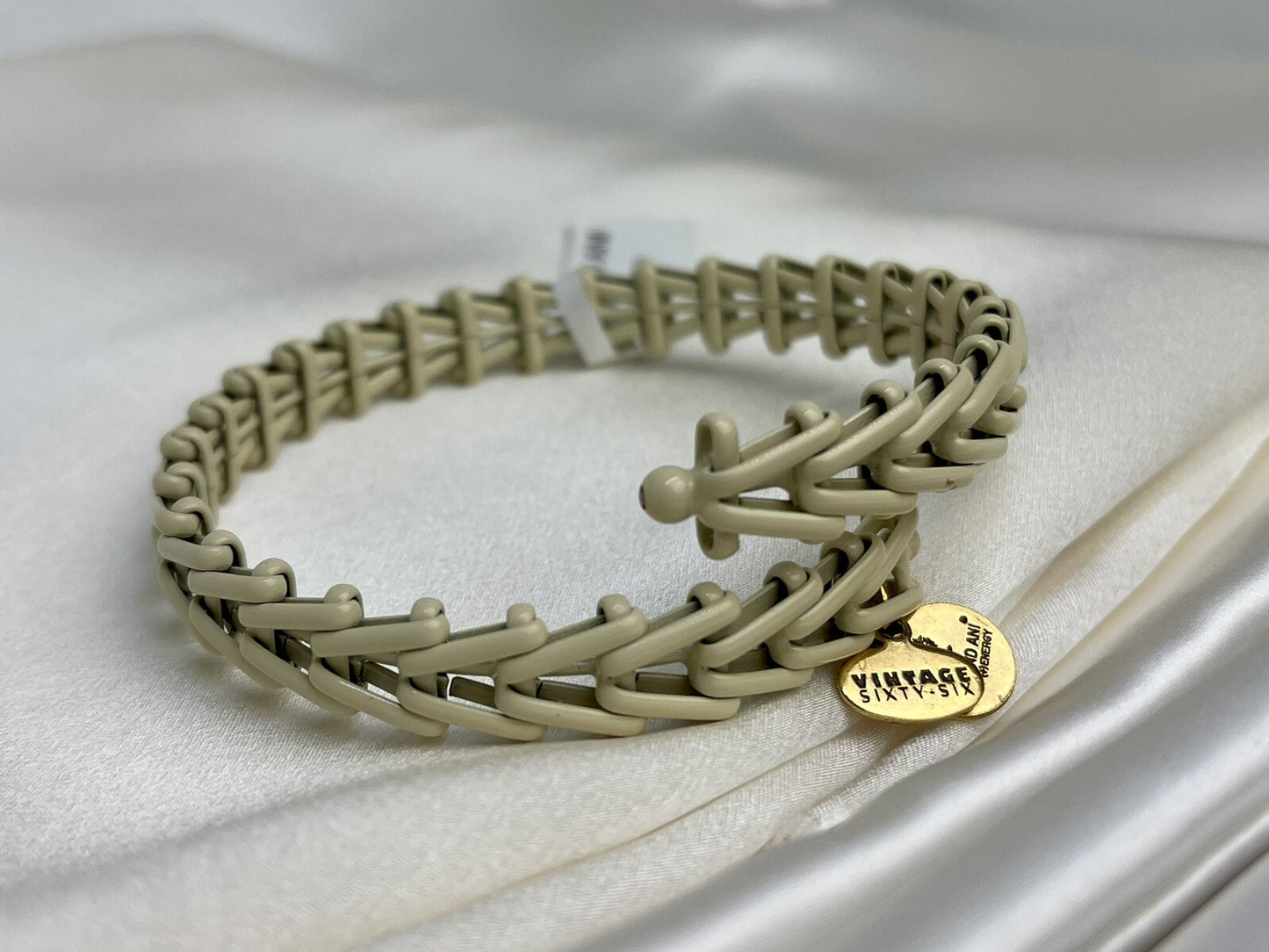 Alex and Ani Gypsy 66 Lace Rafaelian Gold Wrap Bangle