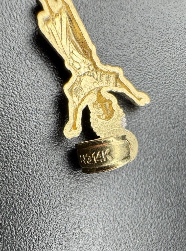 Colgante de oro amarillo de 14 quilates del Divino Niño Jesús de 10.46x19.90mm Religioso 1G