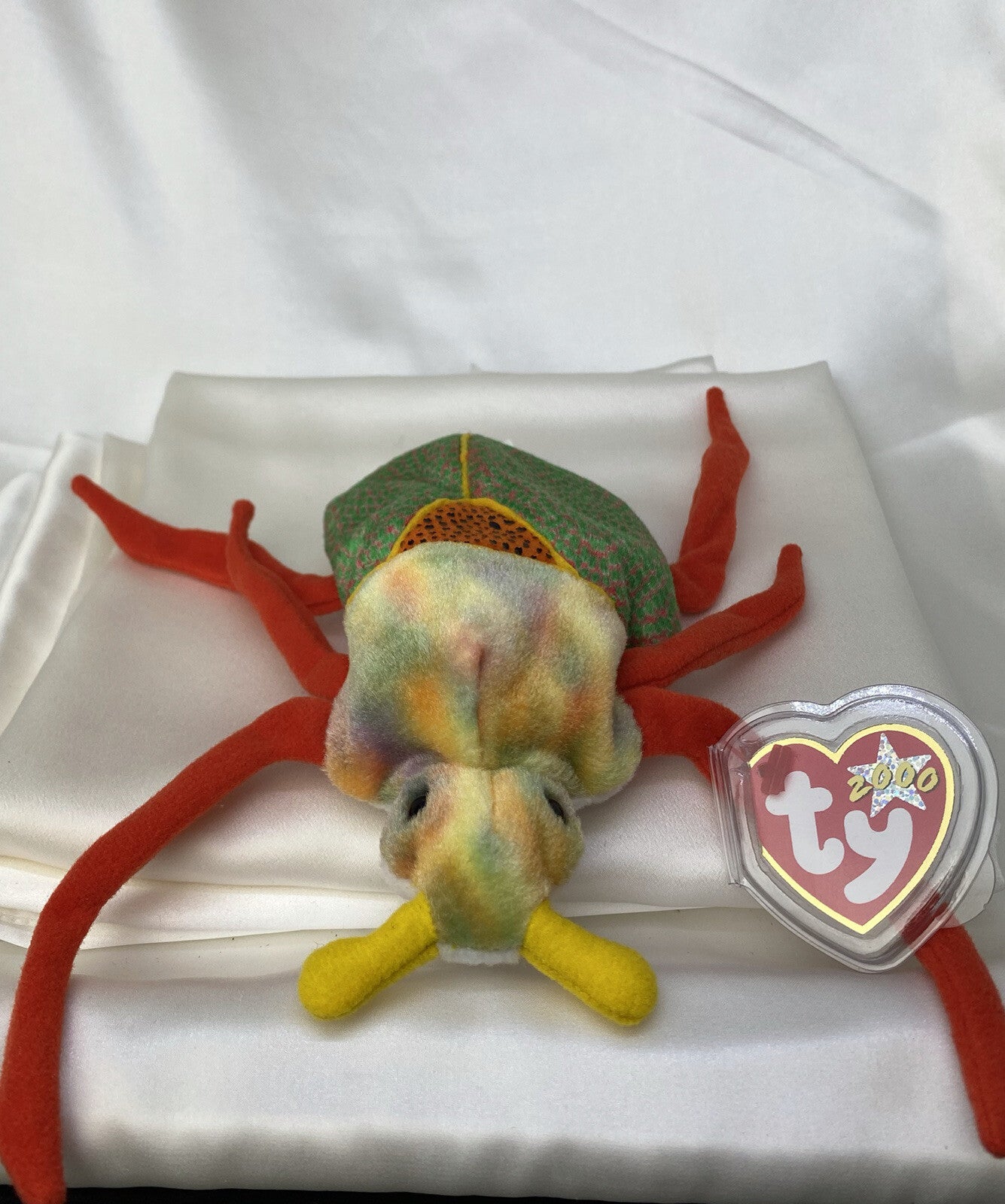 Rare Retired Ty Beanie Baby Scurry The Beetle 2000 Mint P.E. Pellets With Errors