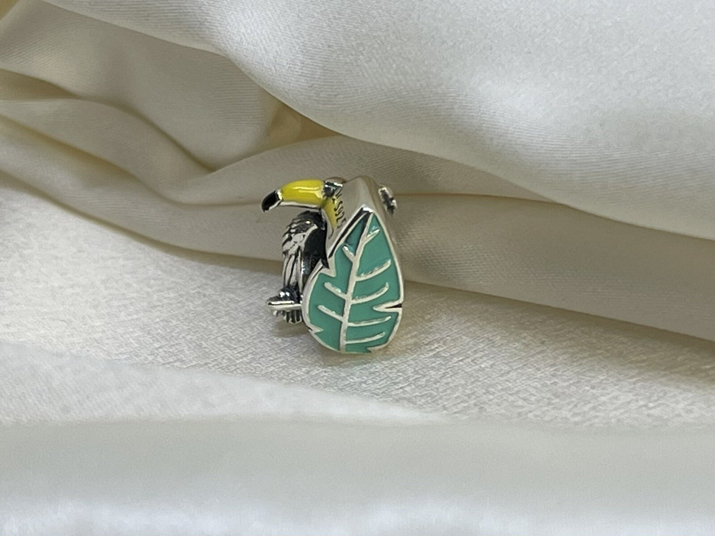 Sterling Silver 925 Enamel Vibrant Jungle Toucan Bird On Flower Tropical Charm