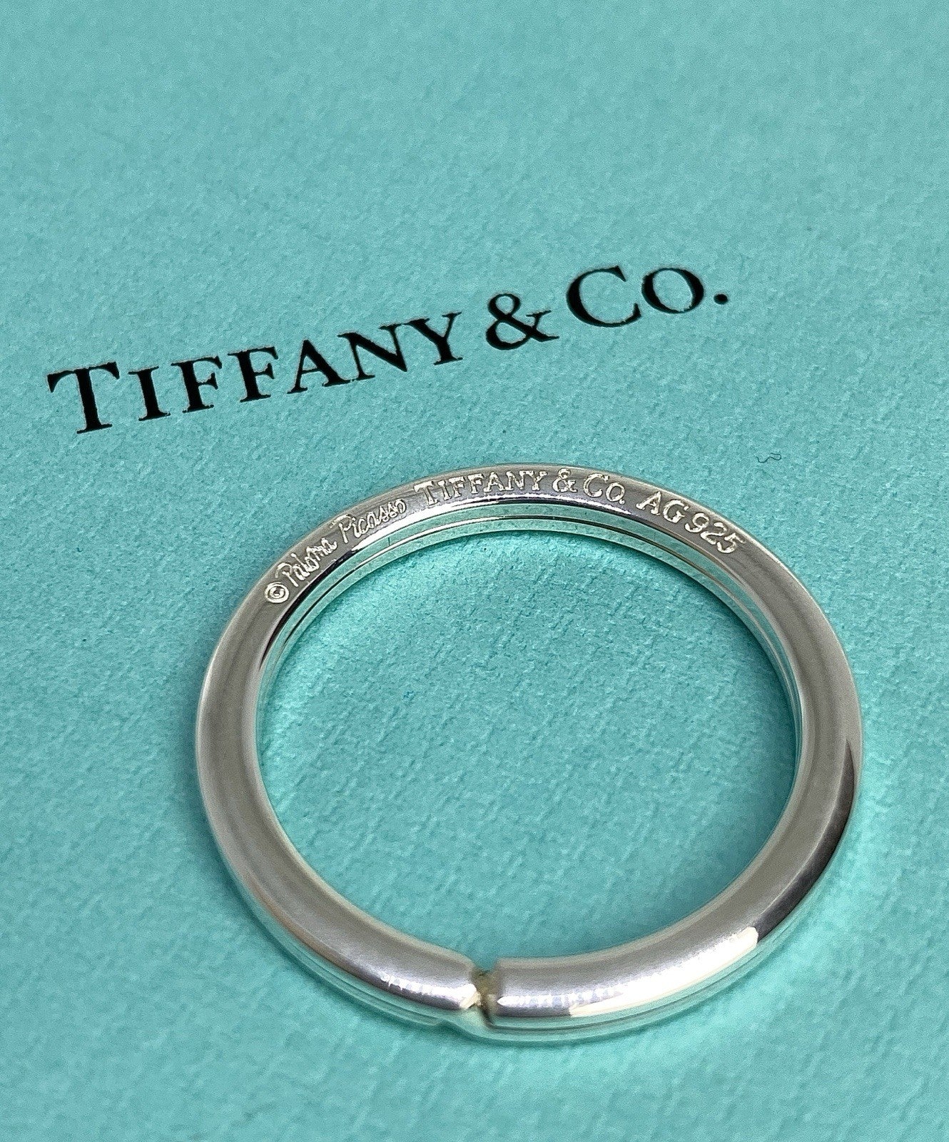 Tiffany & Co. Silver Paloma Picasso Circle Key Ring Starter Base Keychain