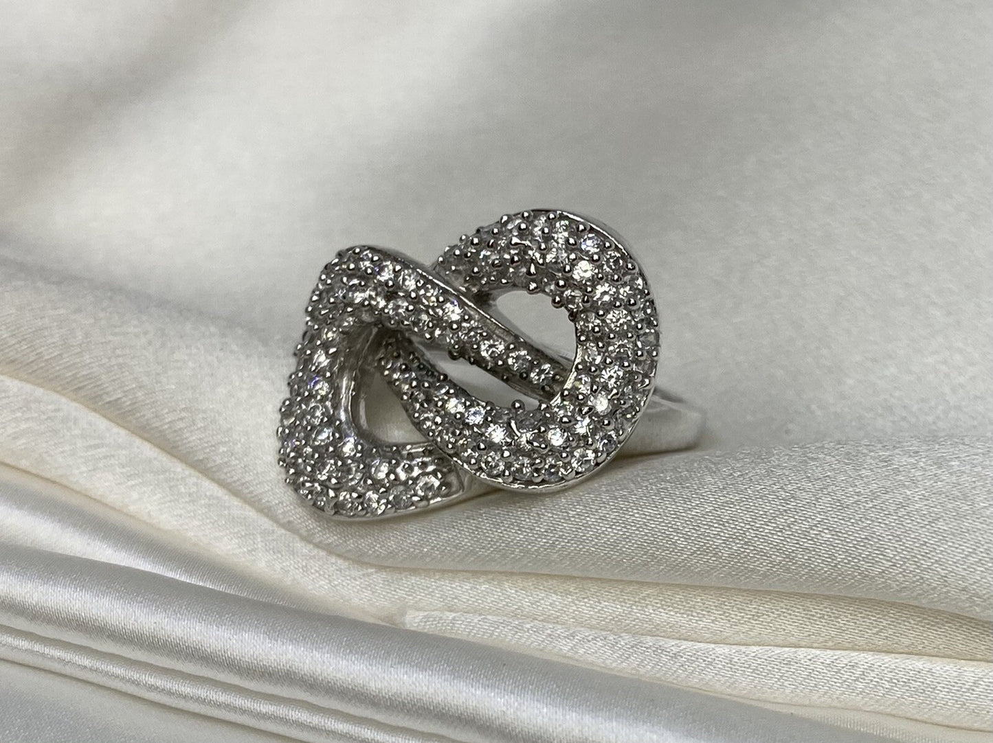 Interlocking Cubic Zirconia Ring Rhodium Plated Sterling Silver 925 Size 8.5