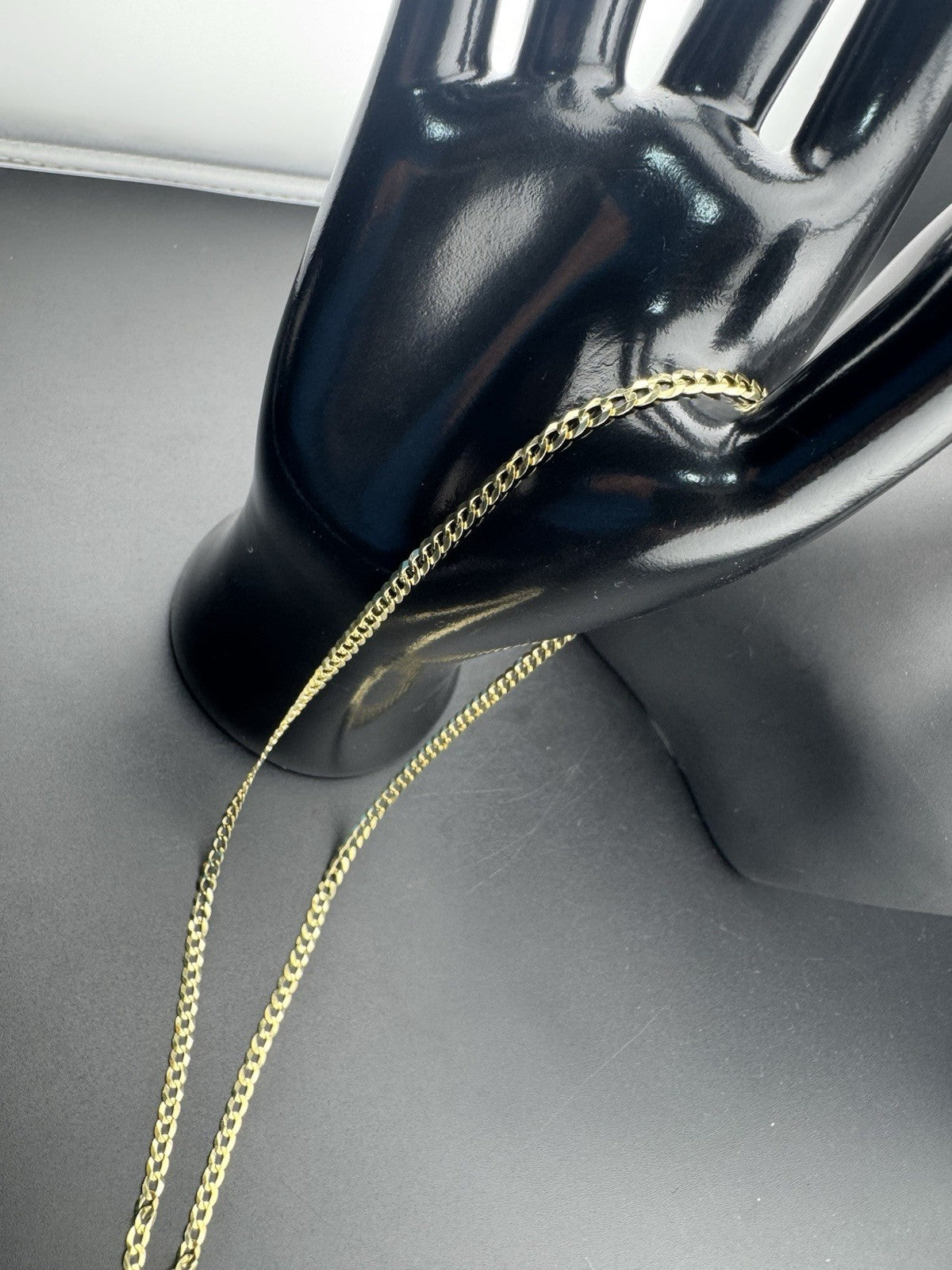 14K Yellow Gold Curb Link Chain Necklace 22in 3.25mm 6.8 Grams Luxury