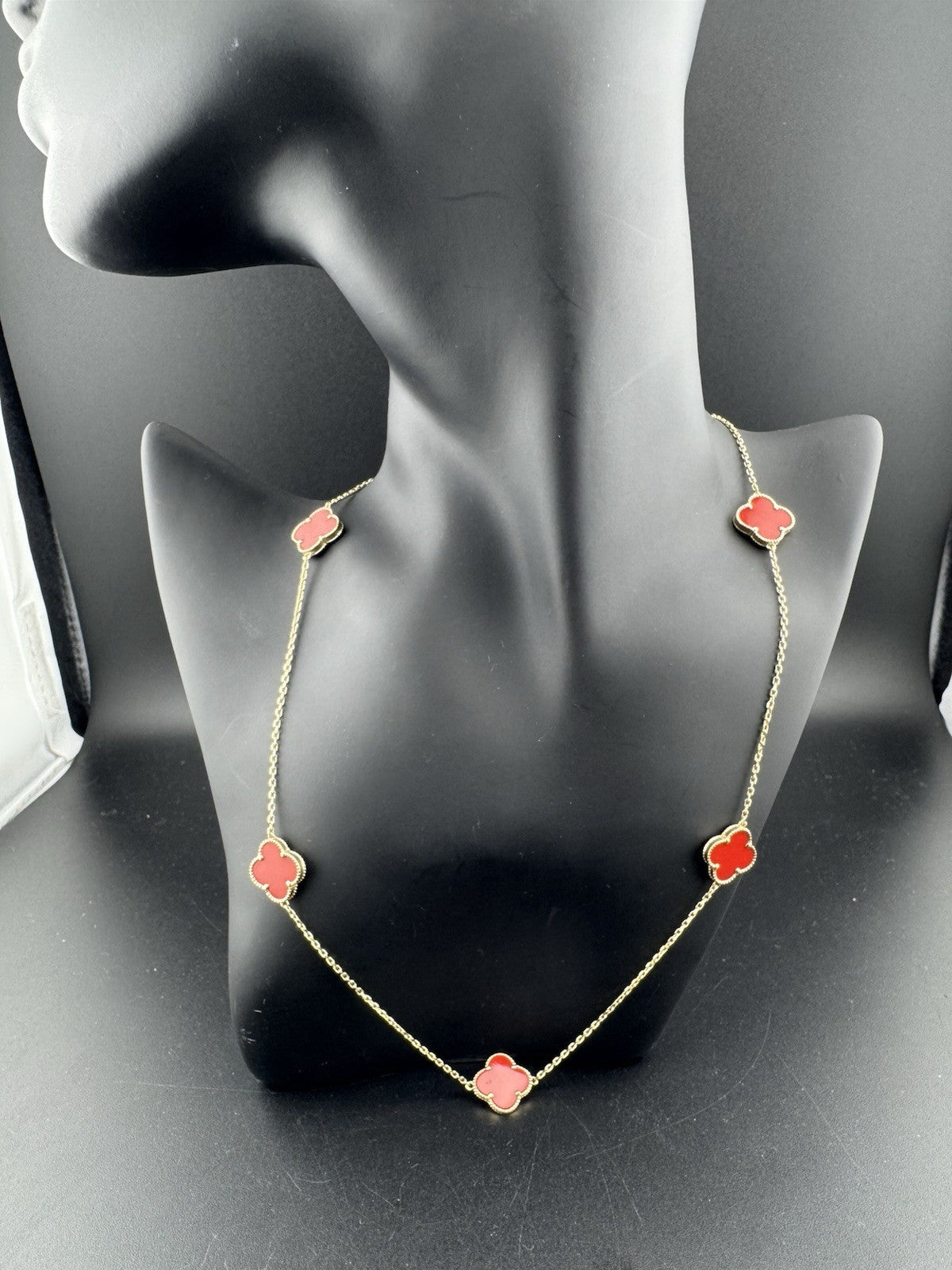 14K Gold Carnelian Sim Stone Lucky Clover Necklace 19.2in Adj 7.3 Gram
