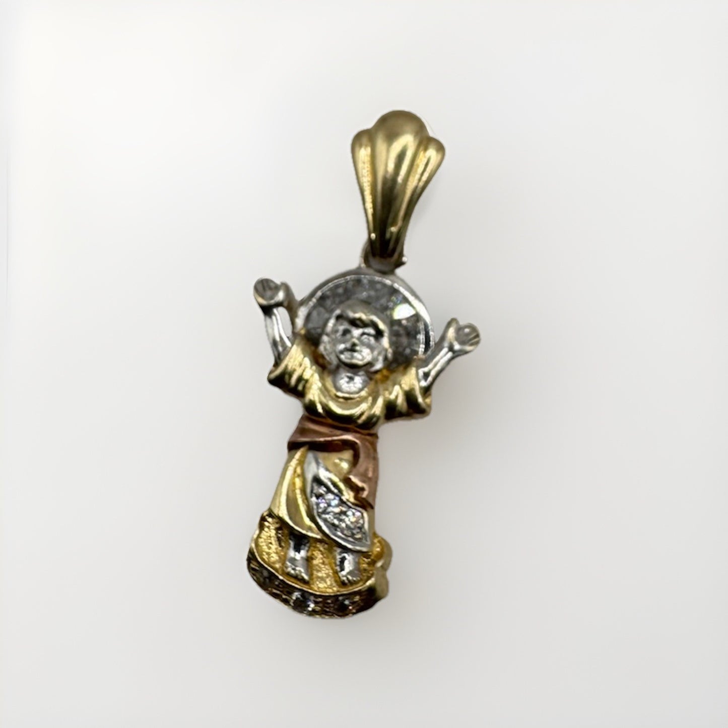Colgante de Niño Jesús Divino de Oro Tricolor de 14K 3.5 Gramos Dije de 15x30mm