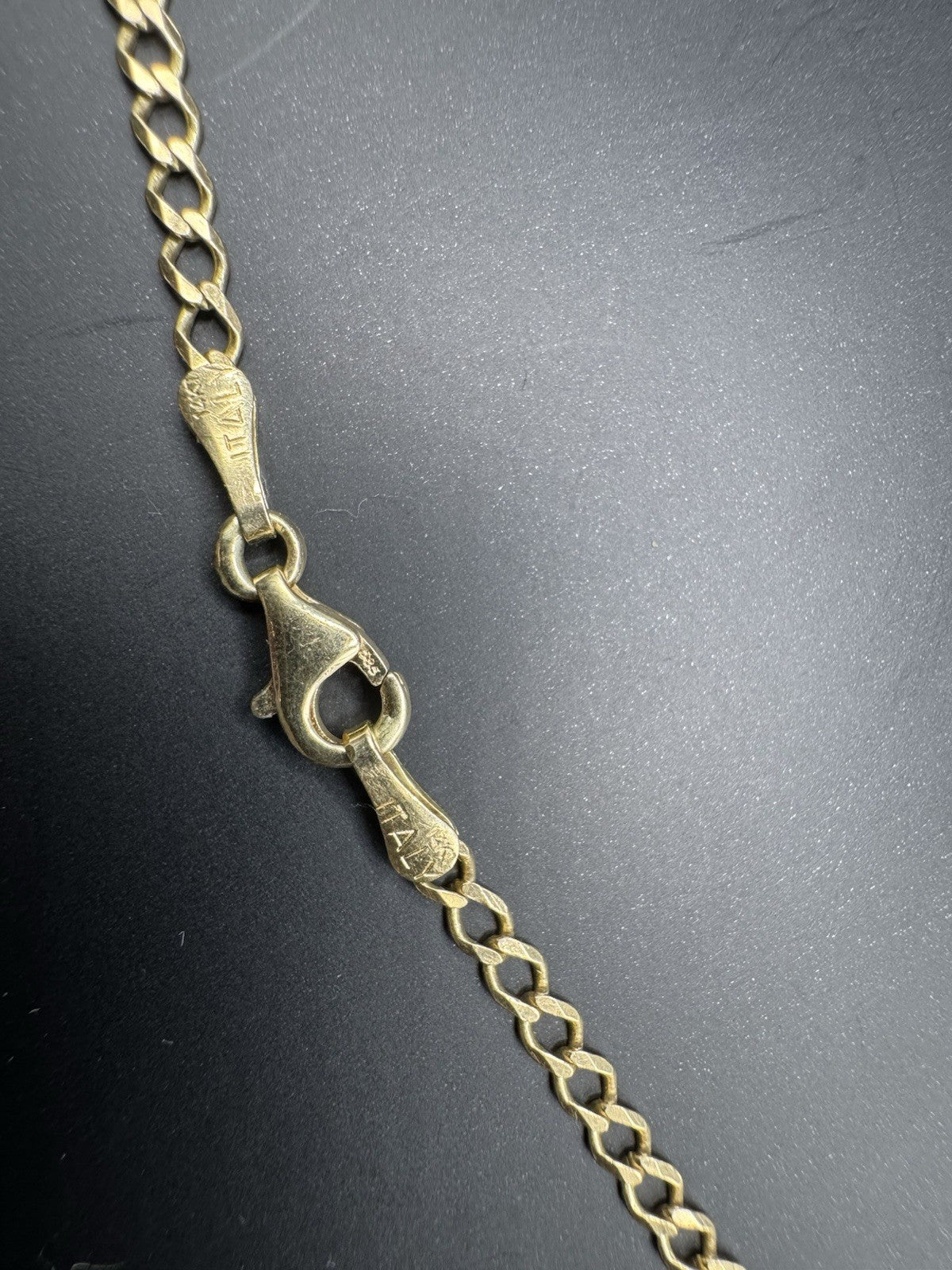 Cadena de eslabones cubanos abierta de oro amarillo de 14K 2.54mm 16.5in 4 gramos hecha en Italia