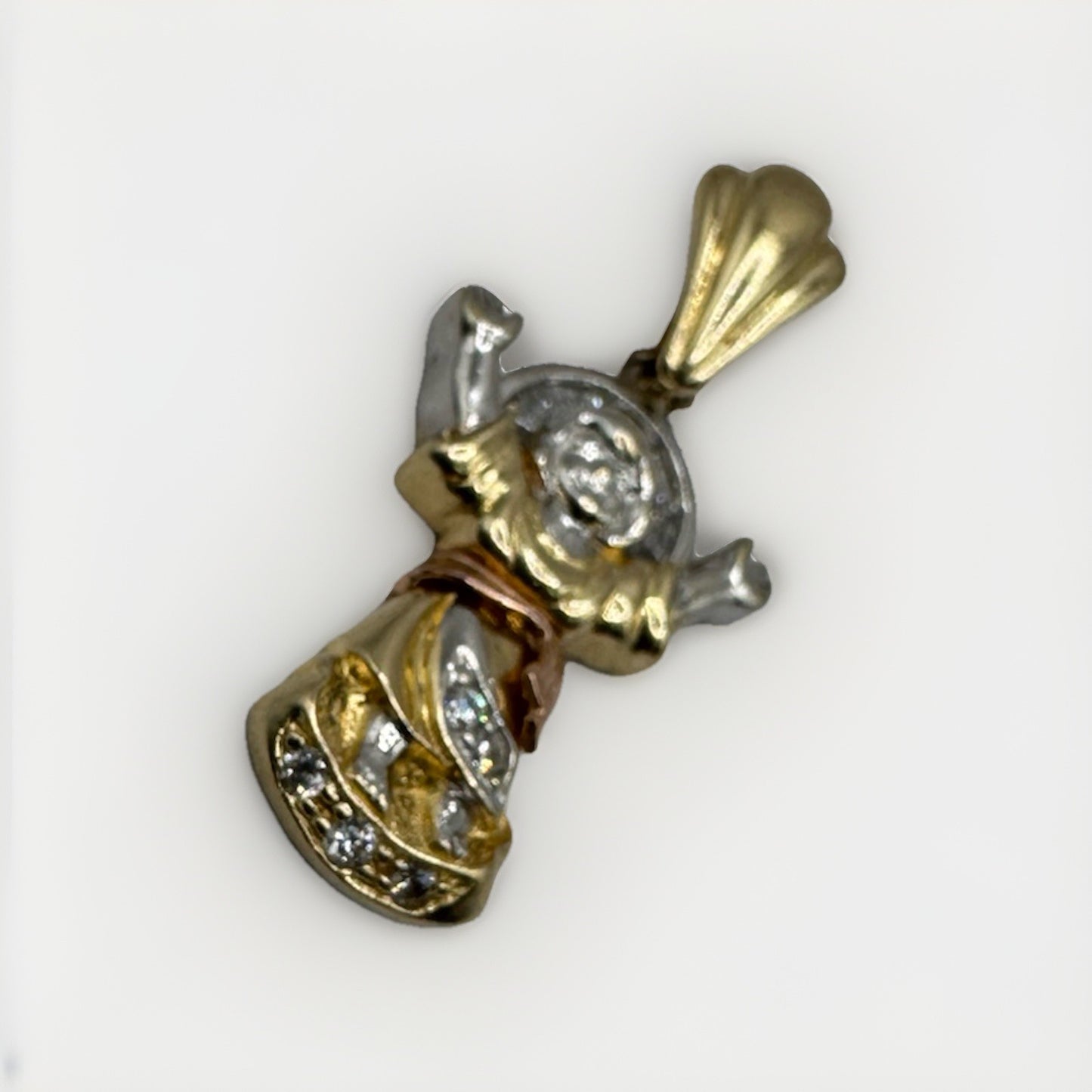 Colgante de Niño Jesús Divino de Oro Tricolor de 14K 3.5 Gramos Dije de 15x30mm