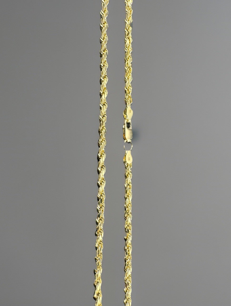 14K Yellow Gold Rope Chain Necklace 22in 2.57mm 5.3 Gram Classic Elegant Style *