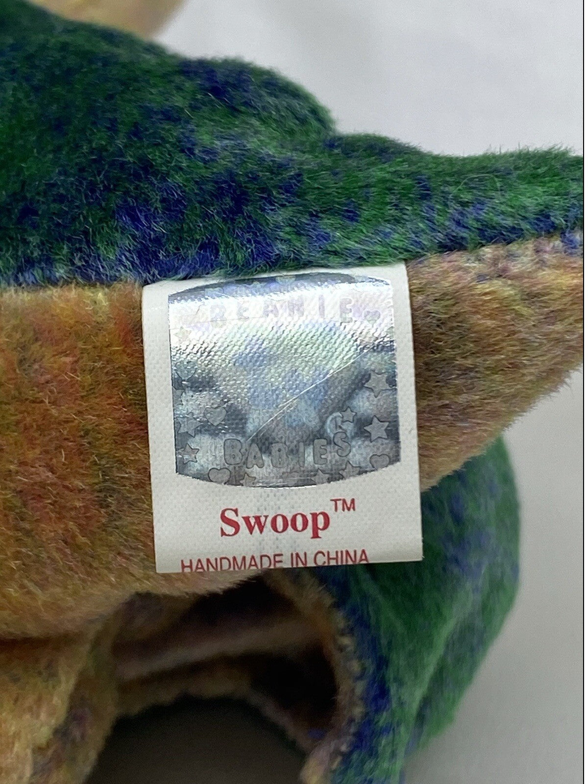 Pterodáctilo Ty Beanie Baby Swoop raro retirado del año 2000 con menta y errores