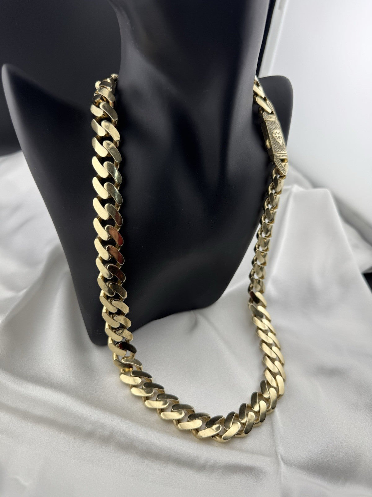 14K Yellow Gold Miami Cuban Link Chain Necklace 14.7mm 24.5 76.4 Gram Semi-Solid