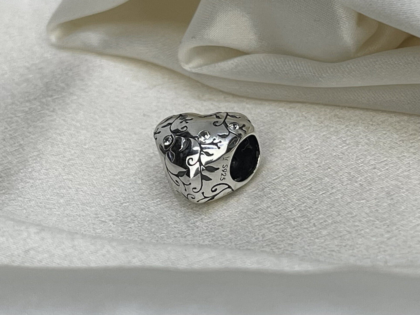 Sterling Silver 925 Cubic Zirconia Stone Flower Leaf Vine Heart Love Charm