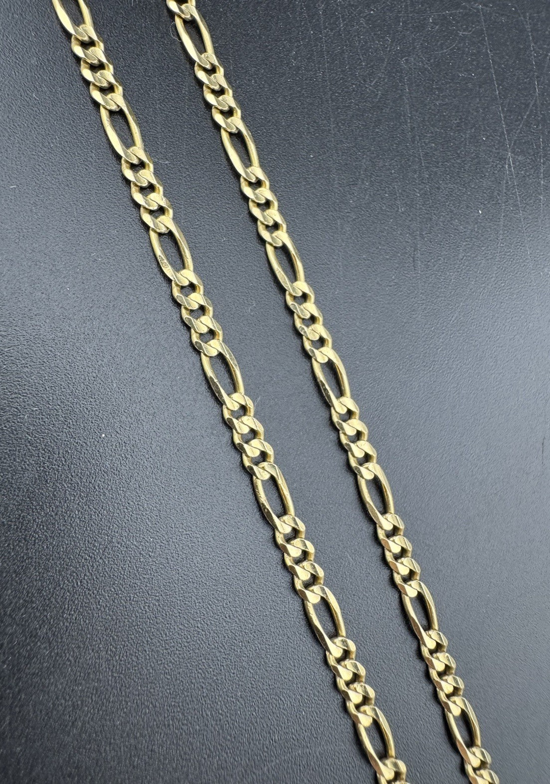14K Yellow Gold Figaro Link Necklace Chain 16.5in 3.84mm 10.4 Gram Classic Style
