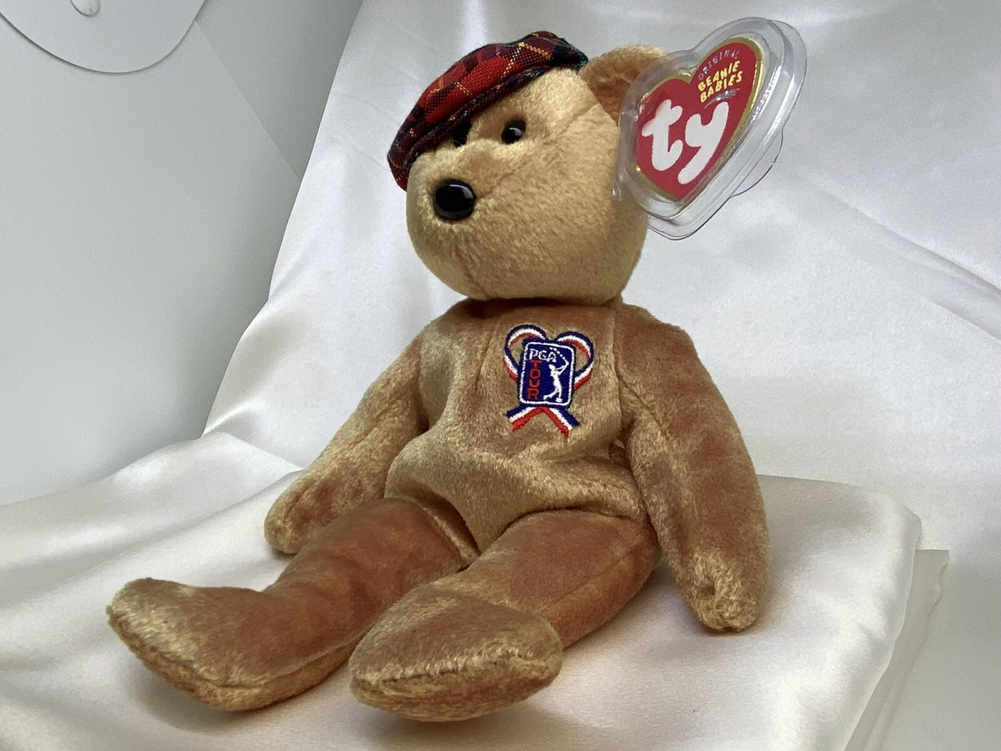 Ty Beanie Baby ChariTee The Bear Golf Plush 2004 with Tag Protector