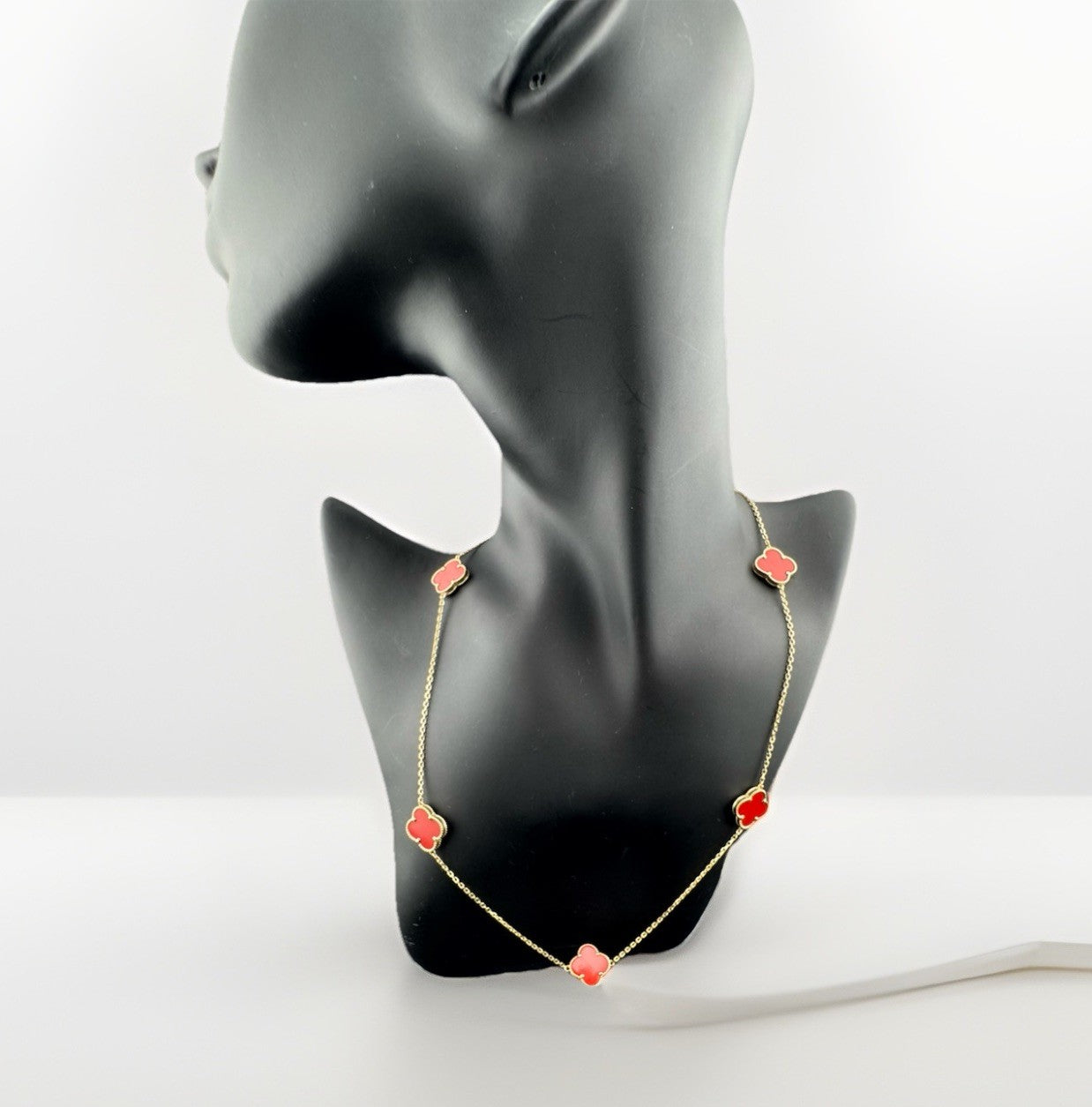 14K Gold Carnelian Sim Stone Lucky Clover Necklace 19.2in Adj 7.3 Gram