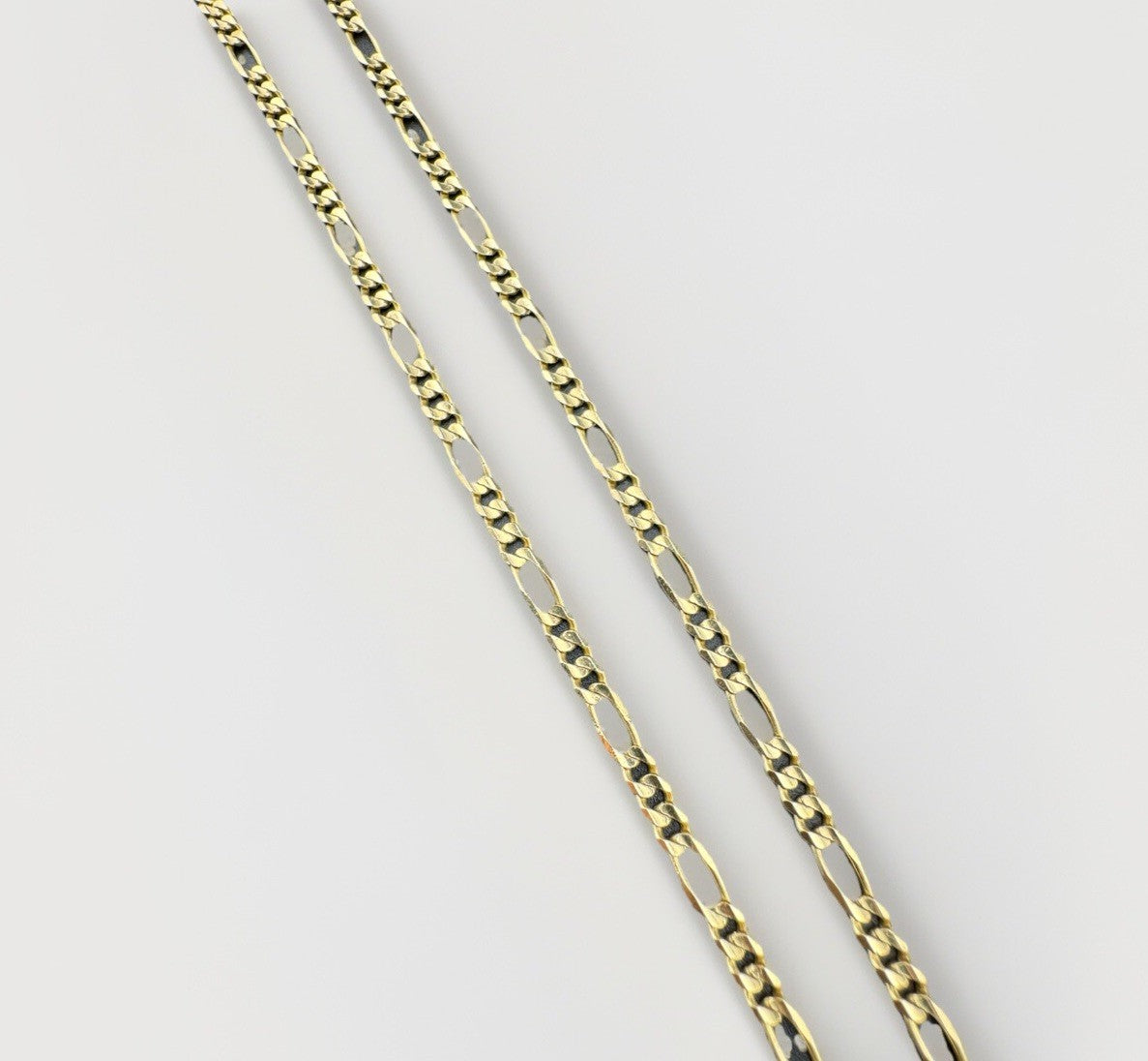 14K Yellow Gold Figaro Link Necklace Chain 16.5in 3.84mm 10.4 Gram Classic Style