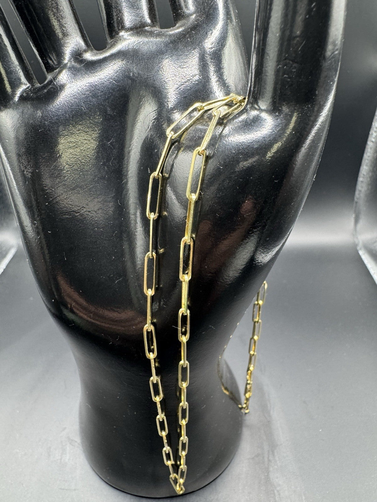 14K Yellow Gold Paperclip Chain Necklace 22in 2.54mm 5.9 Grams