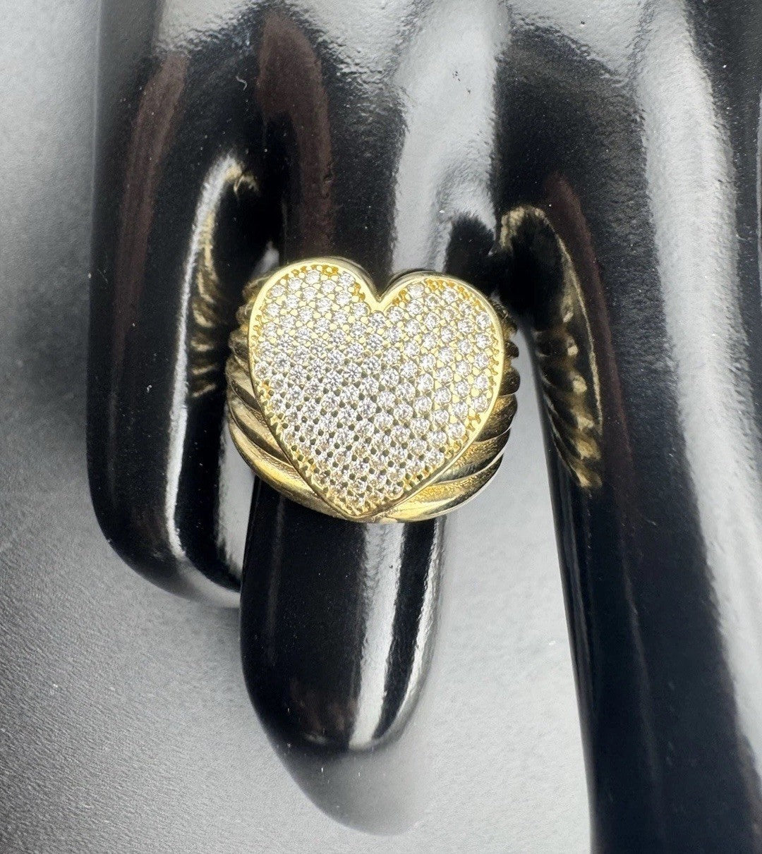 14K Gold Beltran Heart Ring Sz 6.5 Small 20mm 5.2 Gram Pave Textured Sim Diamond