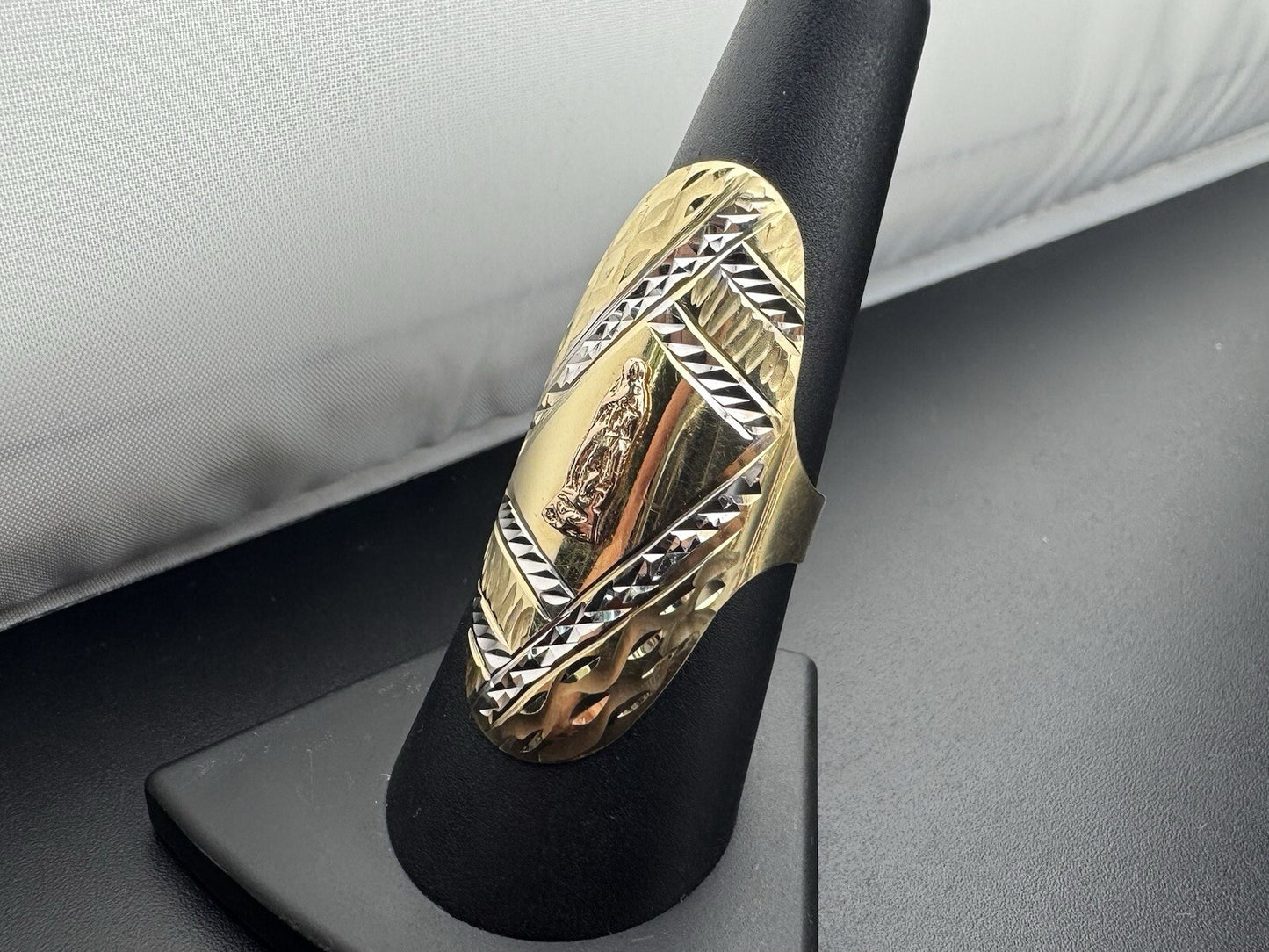 14K Tri-Color Gold Mother Mary Ring – Size 8.5, 37.16mm Width, 3.9 Grams