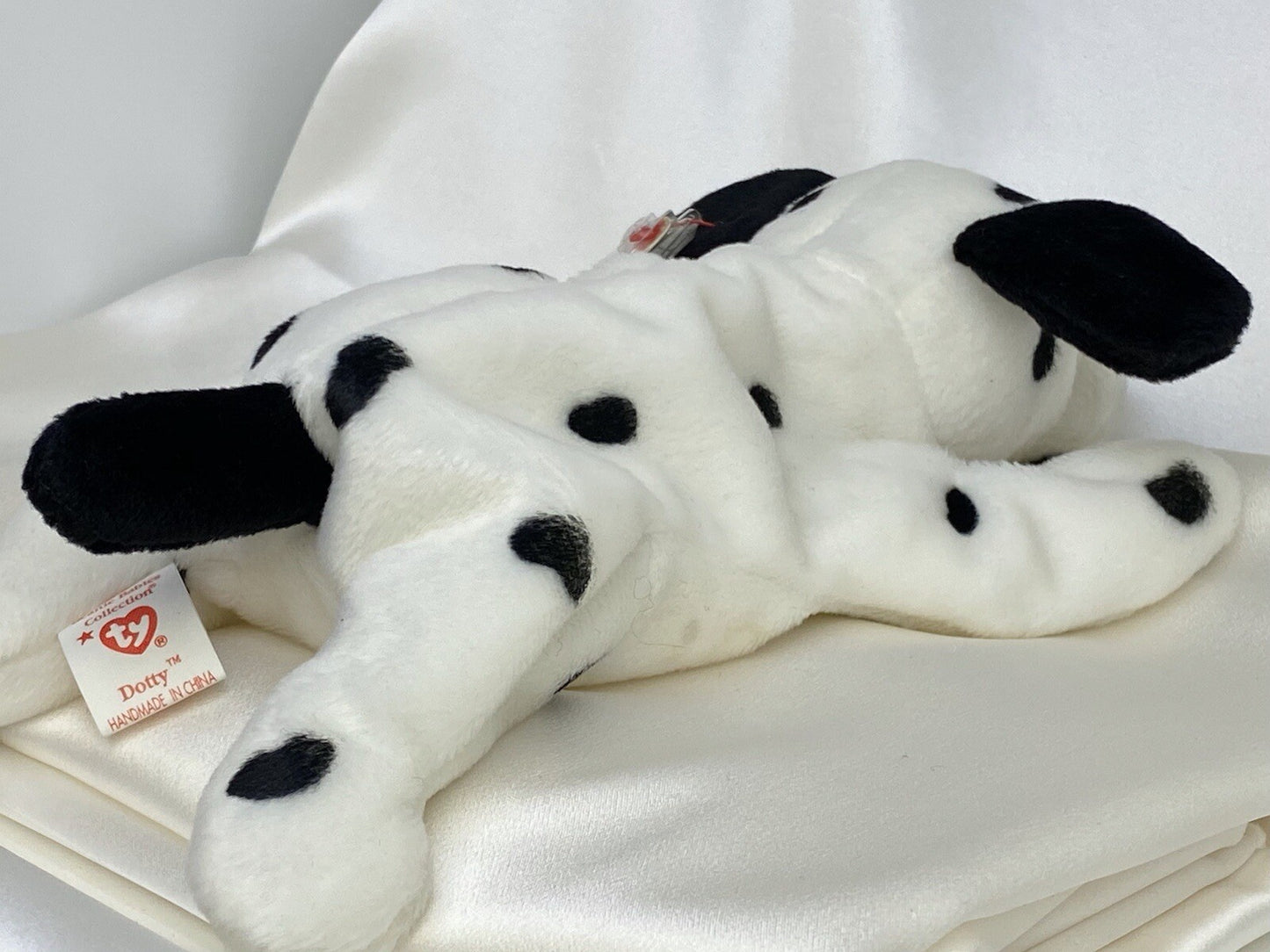 Rare Retired Ty Beanie Baby Dotty The Dalmatian 1996 Mint P.E. Pellets W Errors