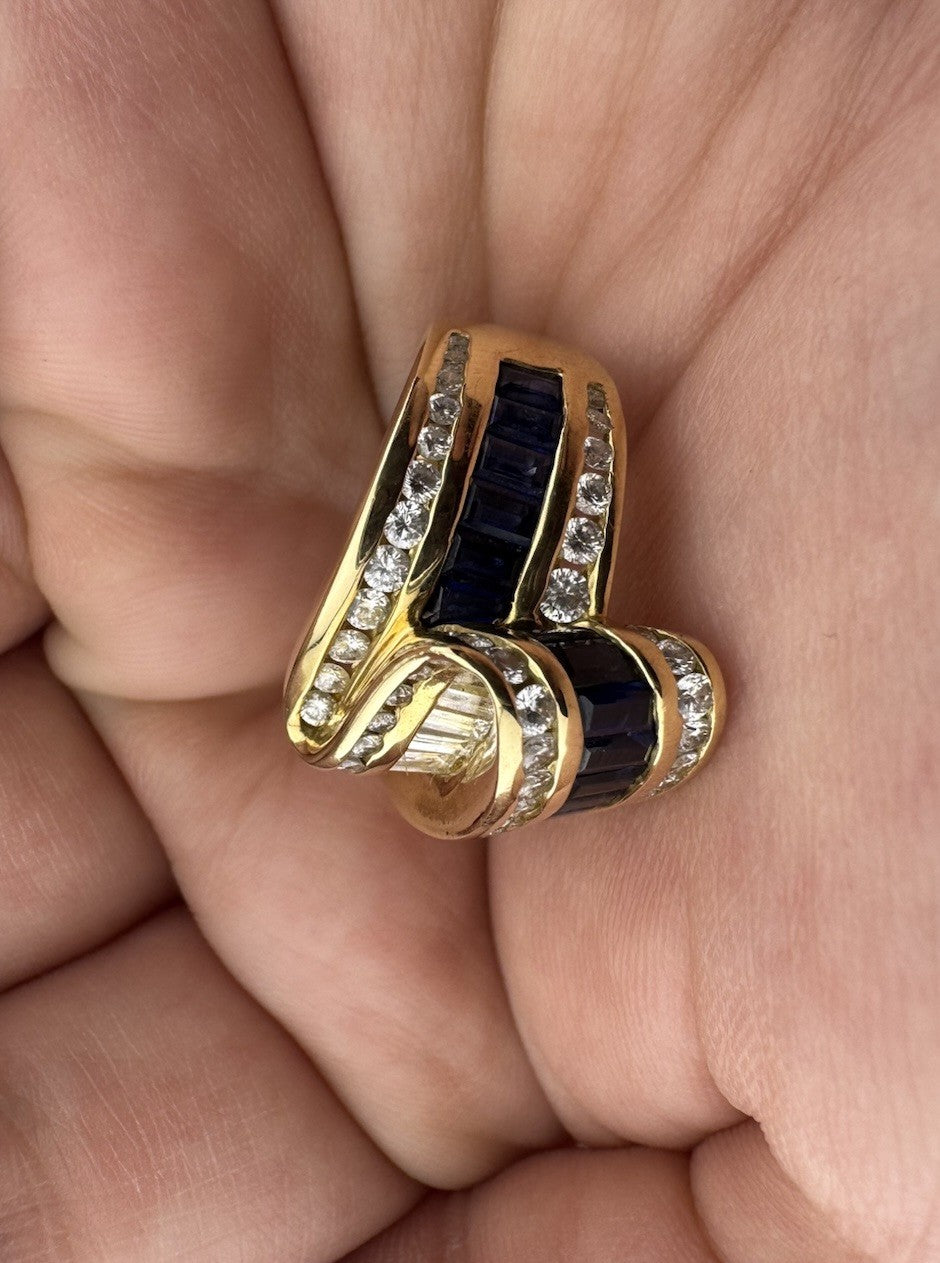 Charles Krypell 18K Yellow Gold Sapphire & Diamond Ribbon Crossover Ring 13.4G