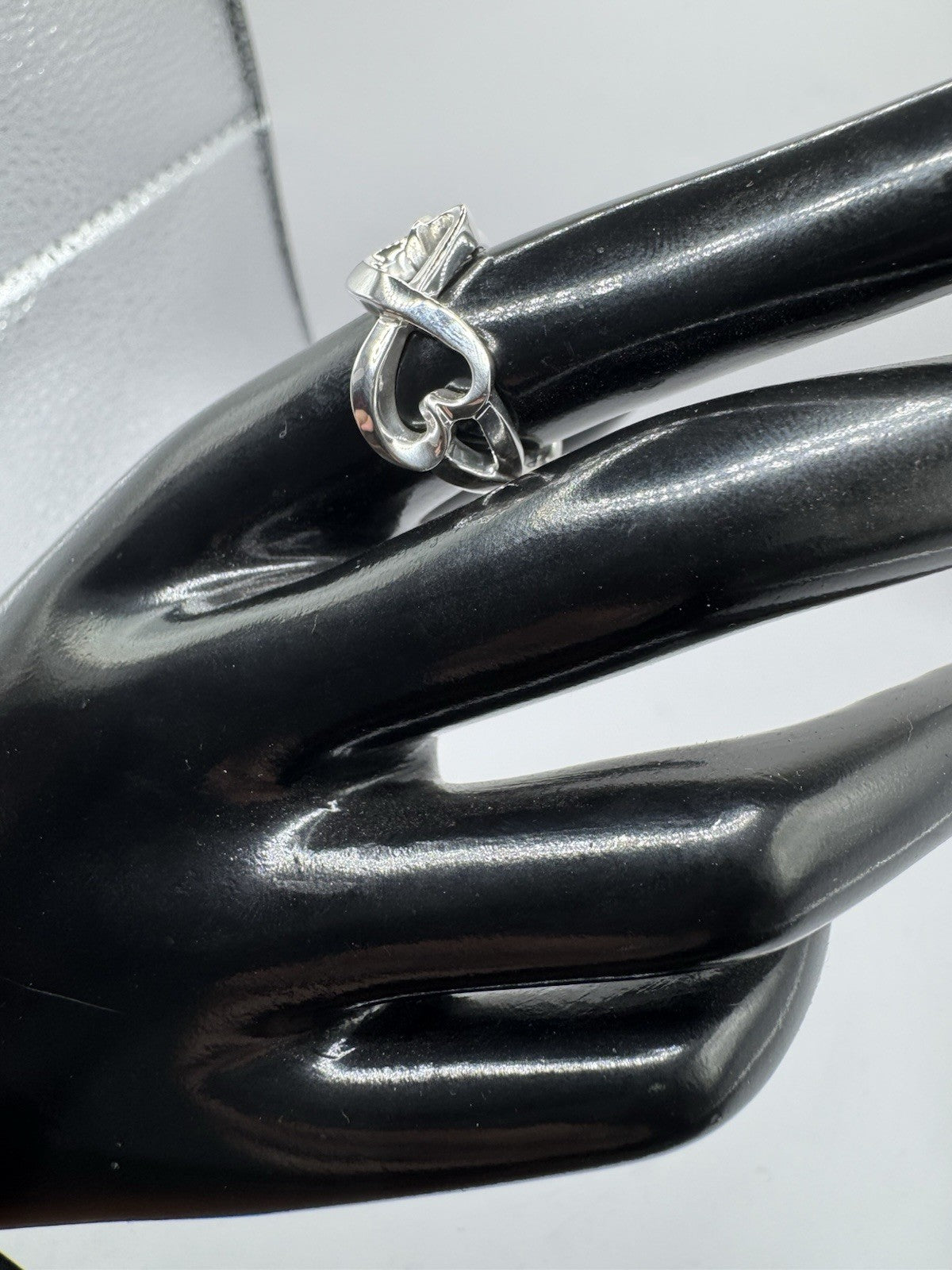 Tiffany & Co. Paloma Picasso Loving Heart Infinity Ring Sterling Silver 925 Sz 7