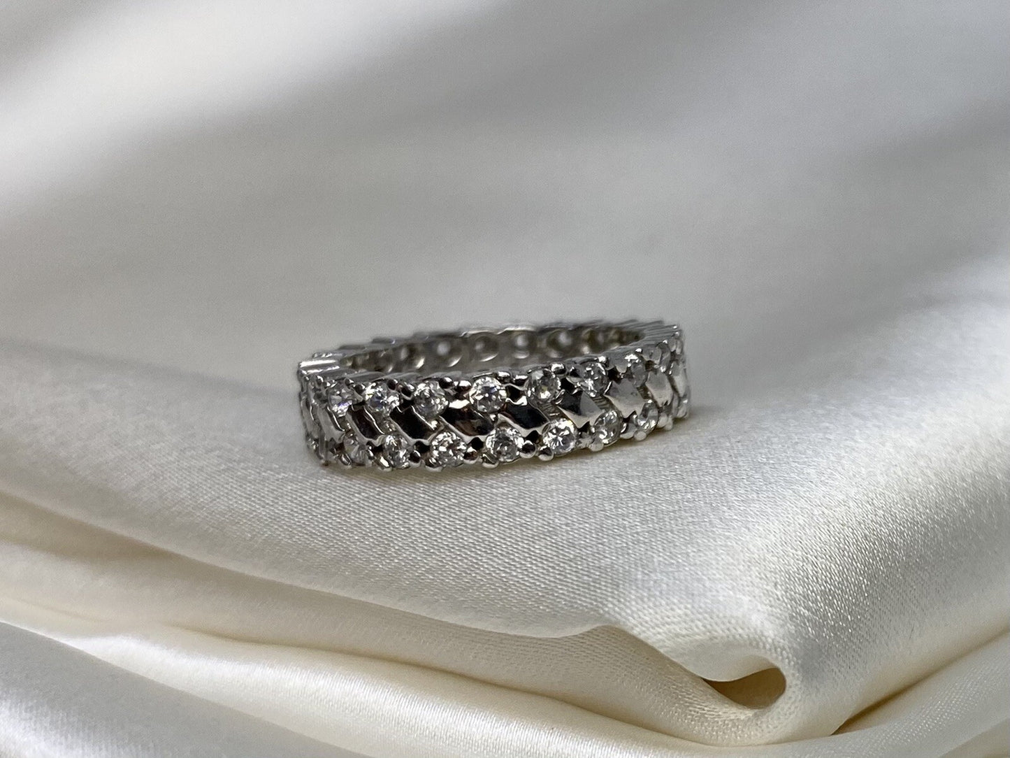 Eternity Band Cubic Zirconia Ring Rhodium Plated Sterling Silver 925 Size 5.25