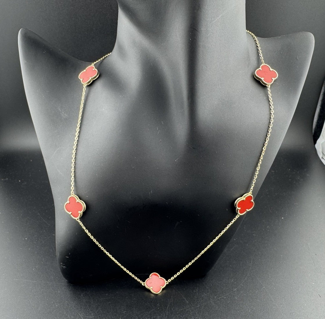 14K Gold Carnelian Sim Stone Lucky Clover Necklace 19.2in Adj 7.3 Gram