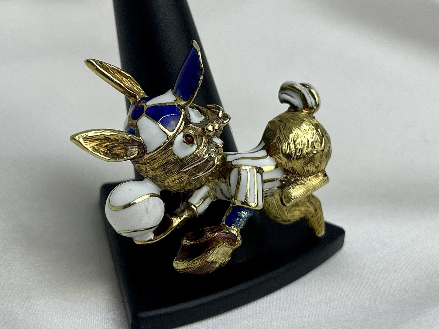 Martine Vintage 18k Gold Enamel Rabbit Baseball Pin XL Brooch 30.3 Grams 53x41mm