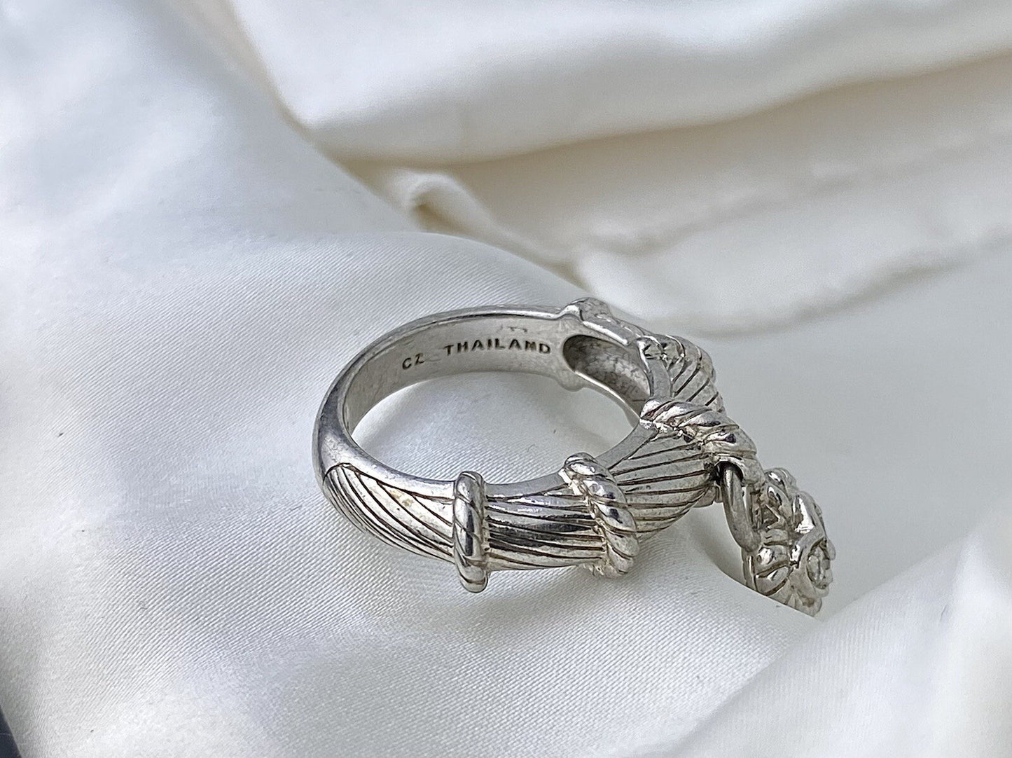 Vintage Judith Ripka Sterling Silver 925 16mm Dangling CZ Heart 6.5mm Band Ring